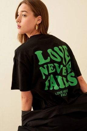 Siyah Love Never Sırt Baskılı Oversize Kadın Tshirt 41513