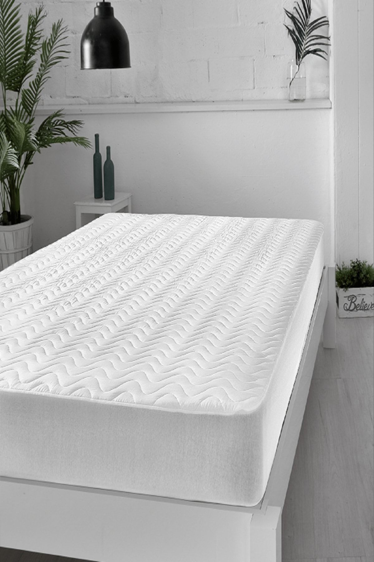 Coperta-Quilted Full Coverage Mattress Protector 1