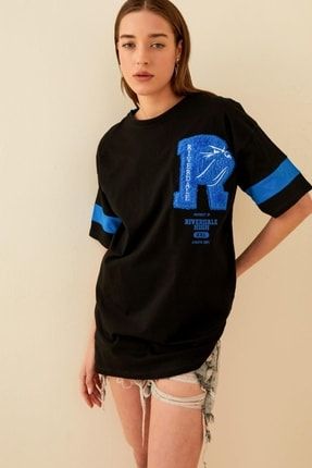 Siyah R Nakışlı Oversize Kadın Tshirt 41516
