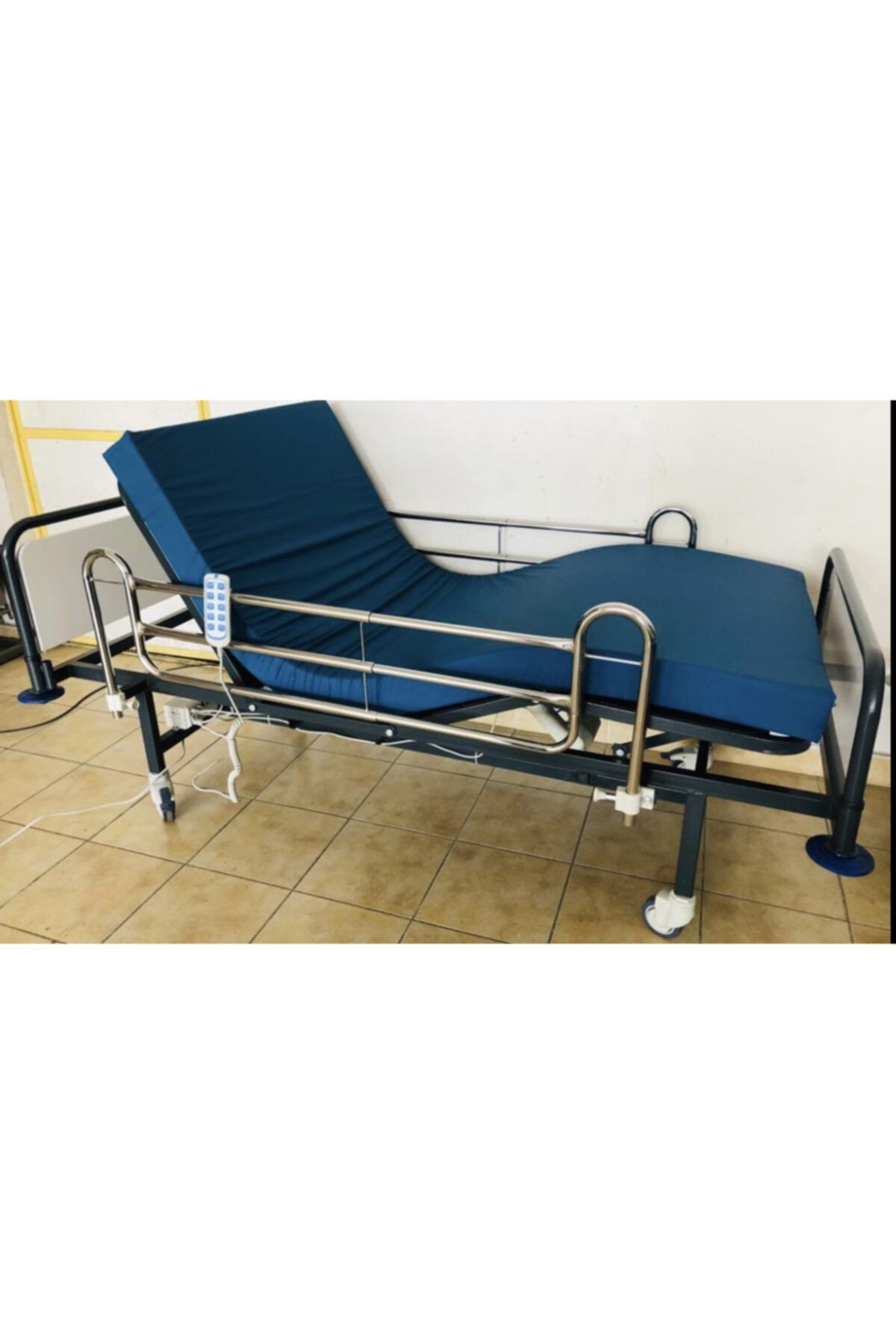 medicanur hasta yatagi hasta karyolasi hareketli motorlu wc li lazimlikli hasta karyolasi fiyati yorumlari trendyol