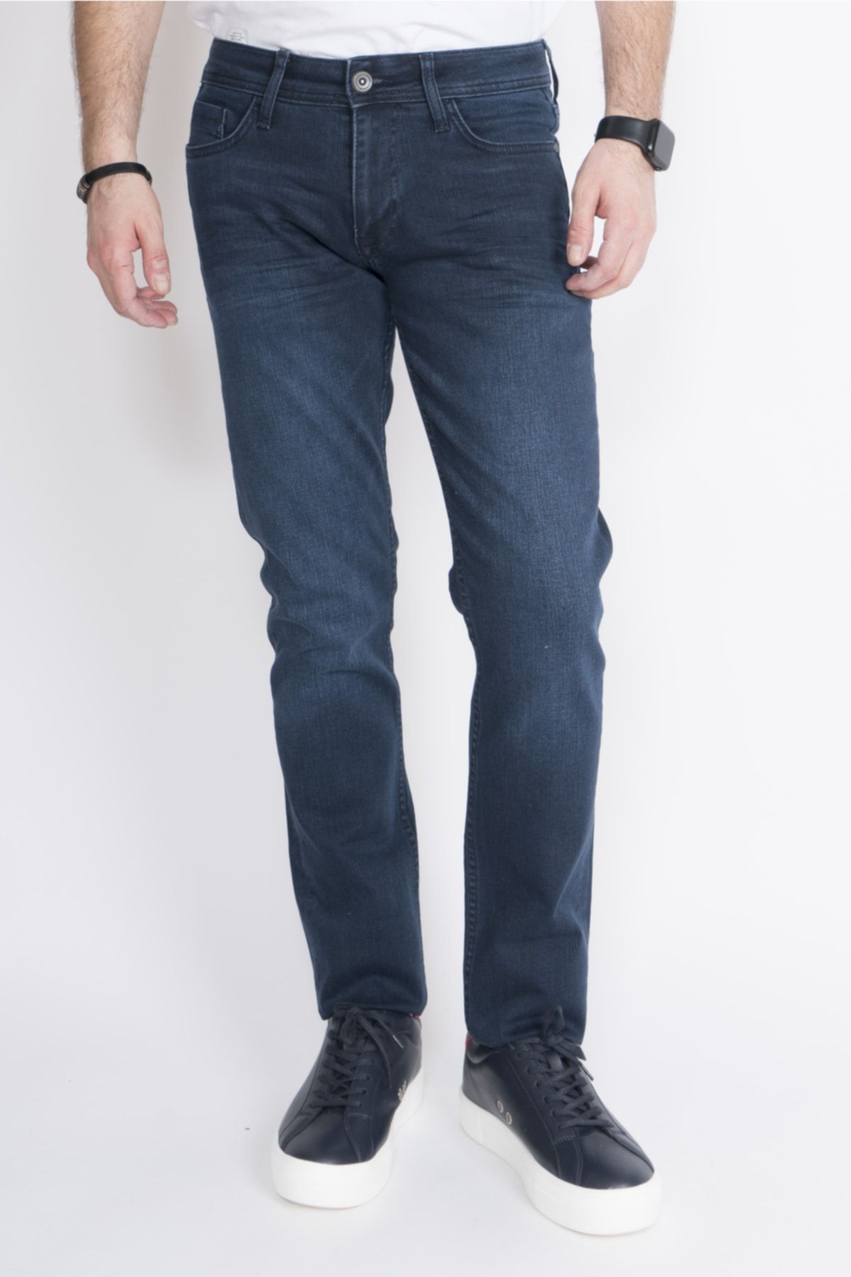 Cazador-0719 Men's Parker Denim Trousers 1