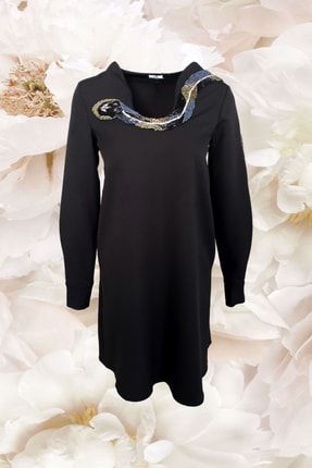 Kadın Siyah Yılan Motifi Işlemeli Uzun Kollu Elbise YMİULSE