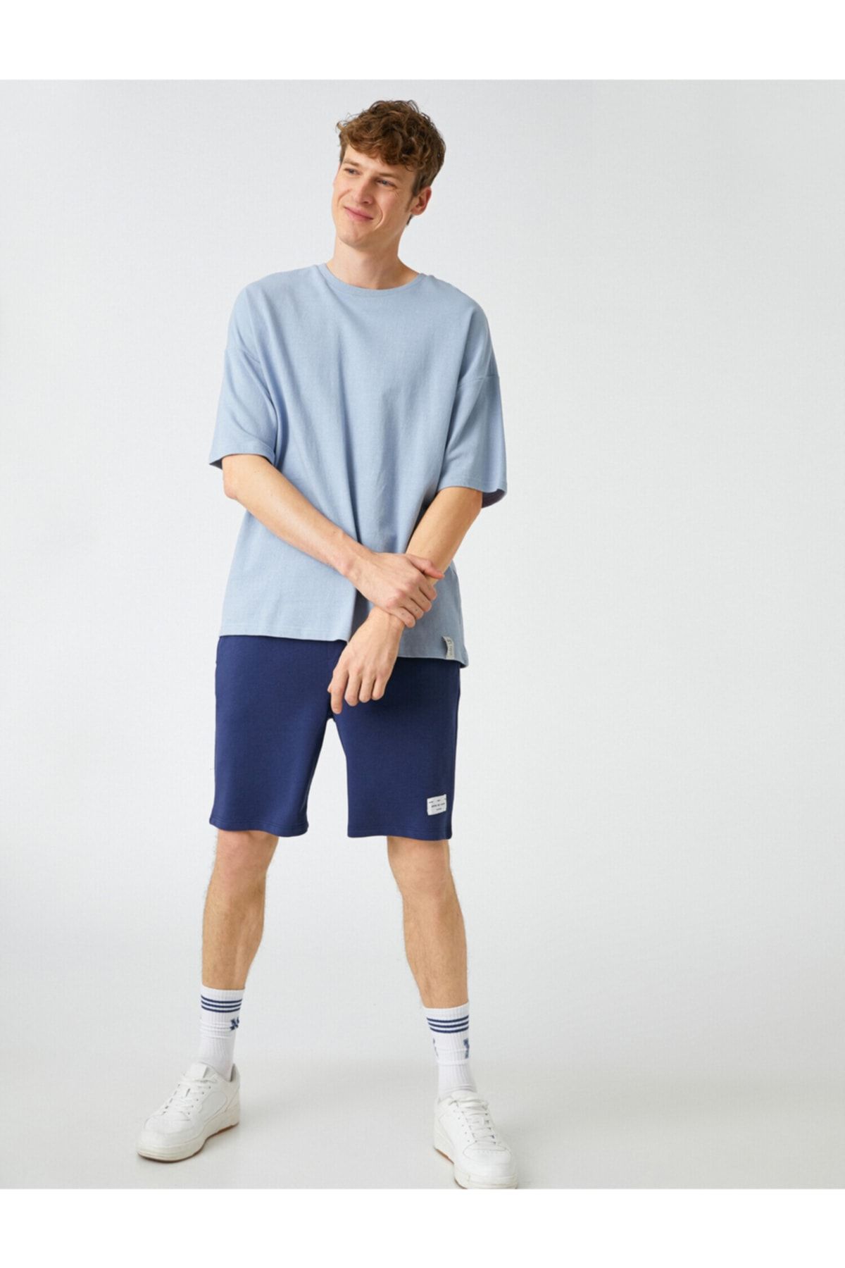 Koton Slim Fit Etiketli Şort VB5901