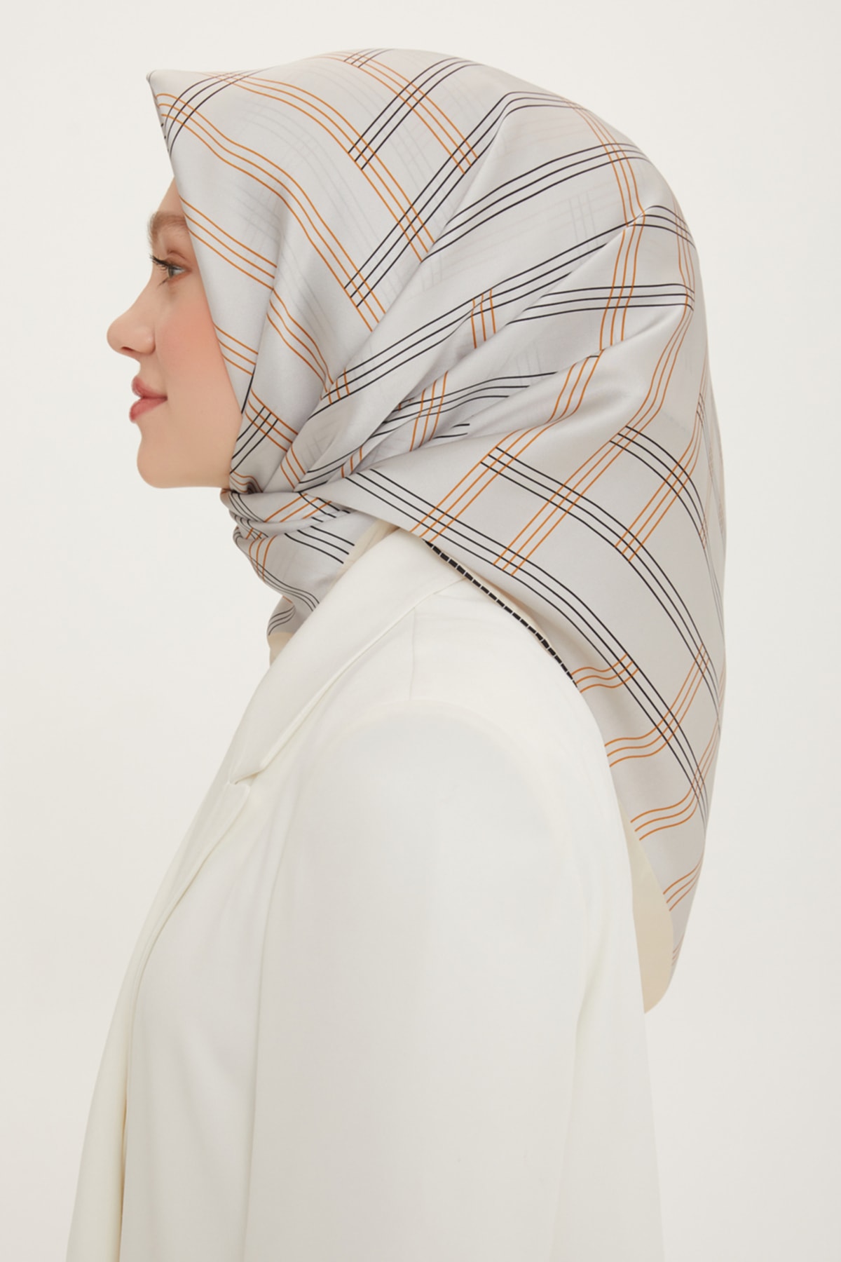 روسری زنانه آرمینه | E22YA8726D03 Armine - Image 2