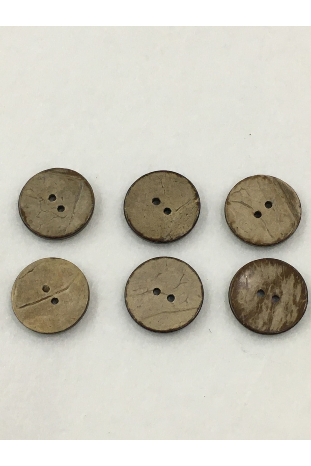 Coconut Button 6 Pieces, 2 Cm in Diameter