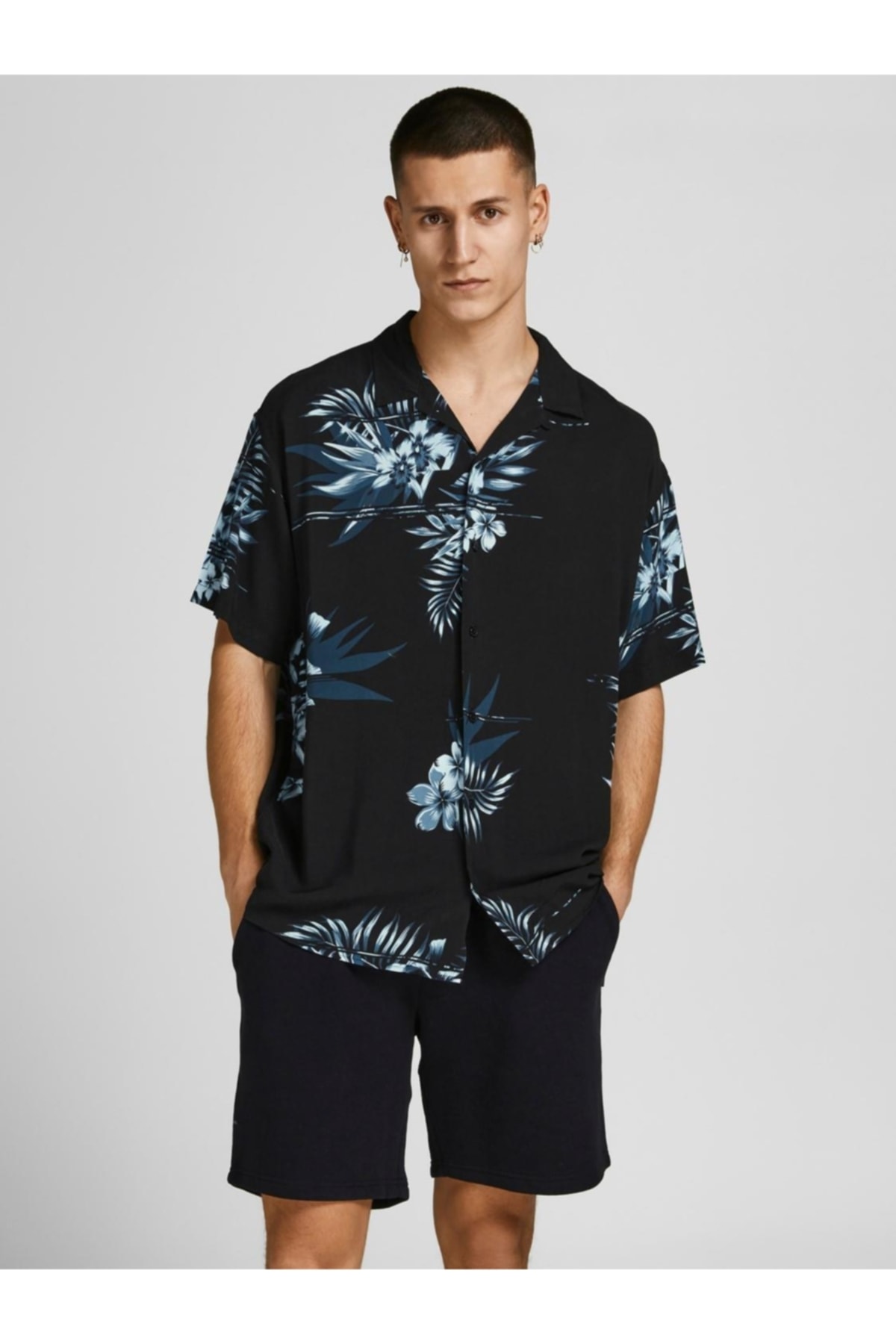 پیراهن آستین کوتاه مردانه مدل هاوایی جک اند جونز Jack & Jones (برند دانمارک)