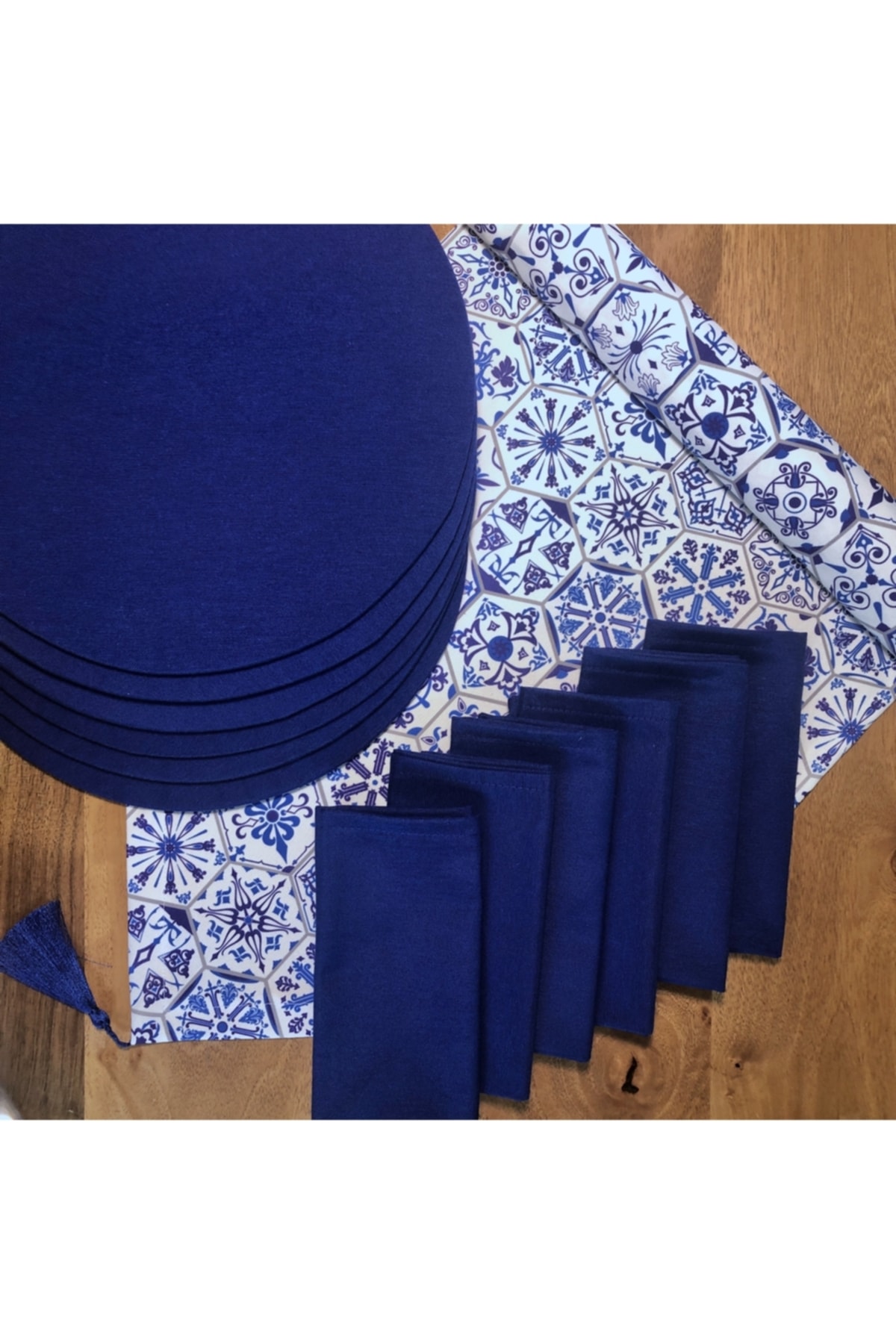 American Service, blue hex 6 Underplates, 6 Napkins and Runner