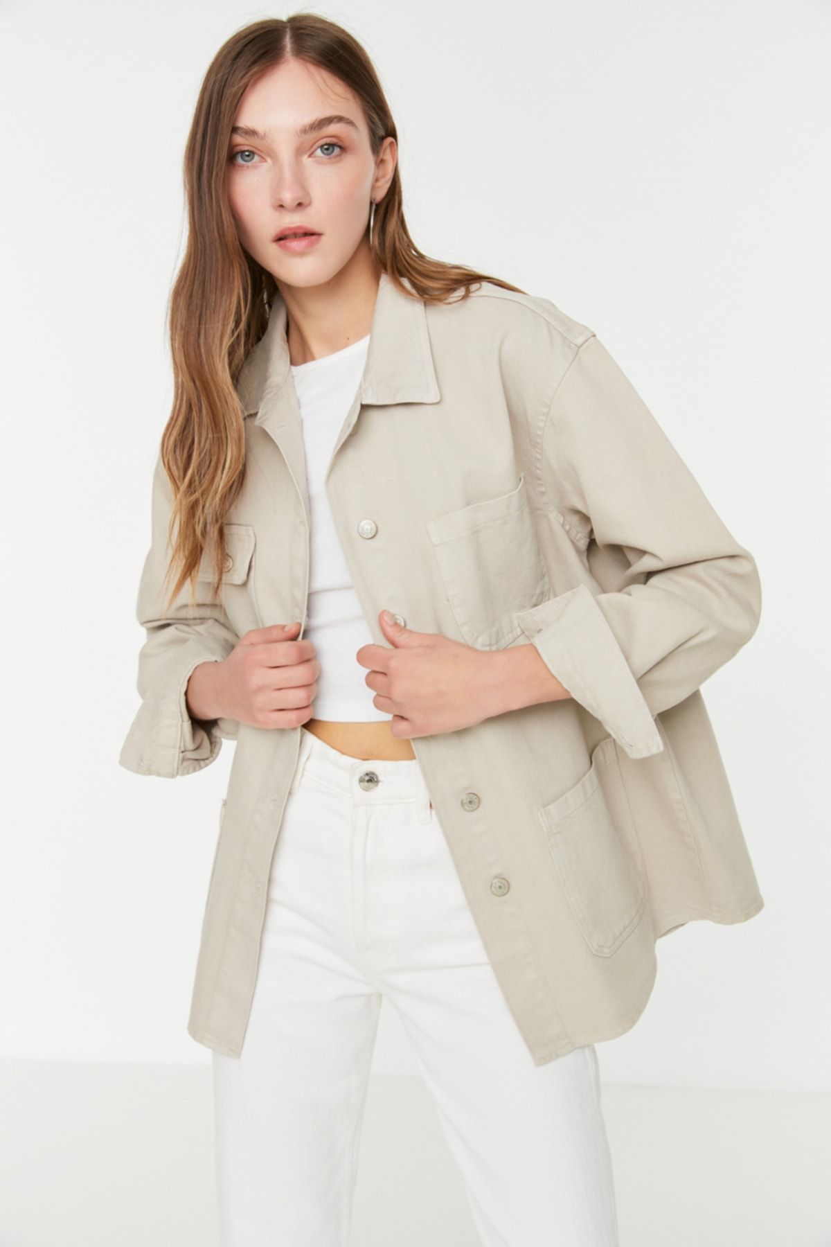 TRENDYOLMİLLA Taş Cep Detaylı Denim Ceket TWOAW22CE0272