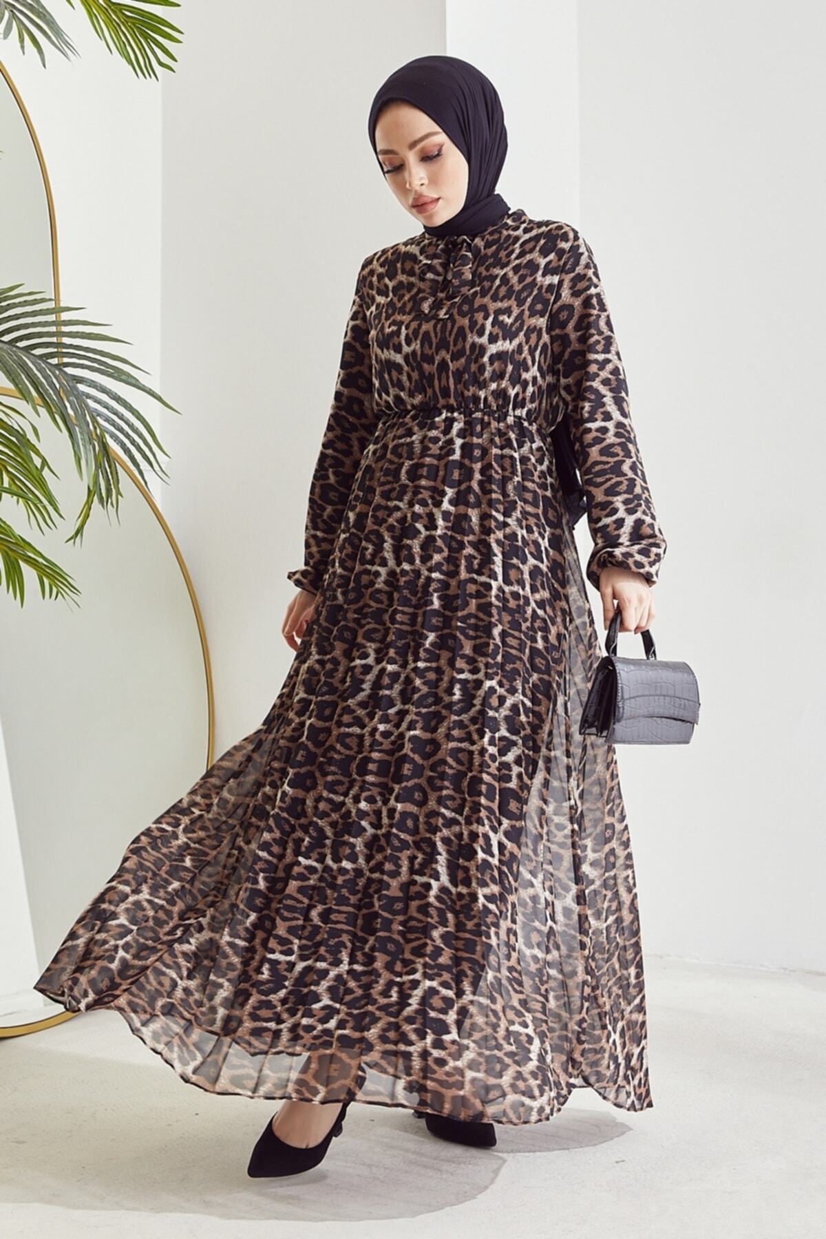 InStyle-Almines Pleated Chiffon Hijab Dress - Brown 1