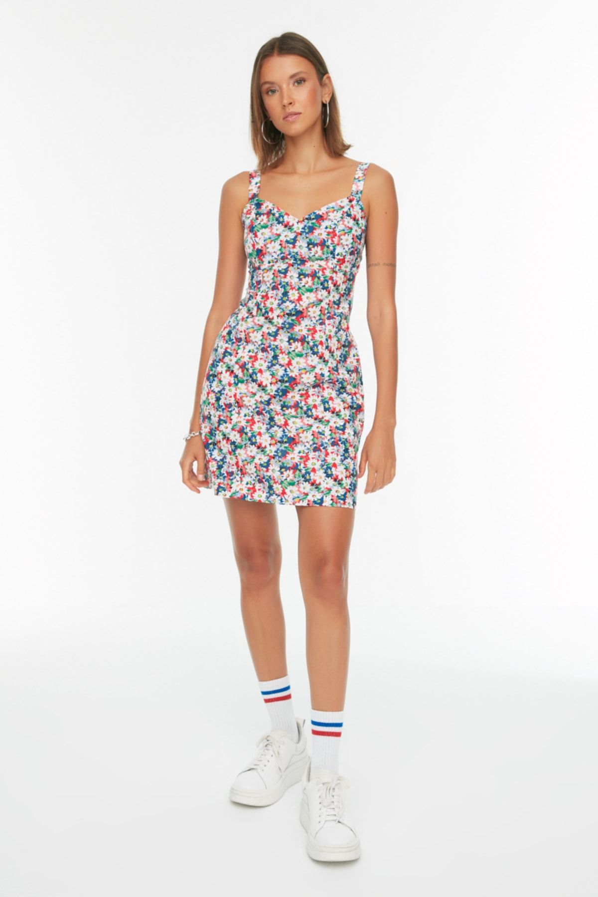 Trendyol Collection Kleid Mehrfarbig Bodycon Fast ausverkauft