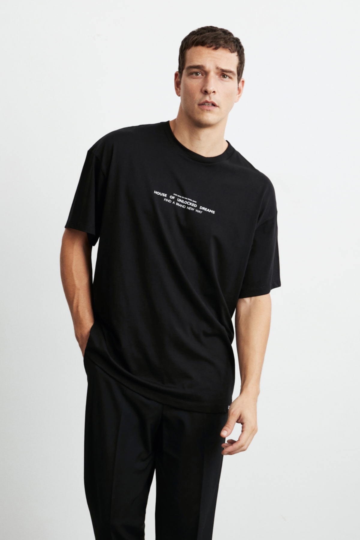 GRIMELANGE T-Shirt Schwarz Oversized Fast ausverkauft