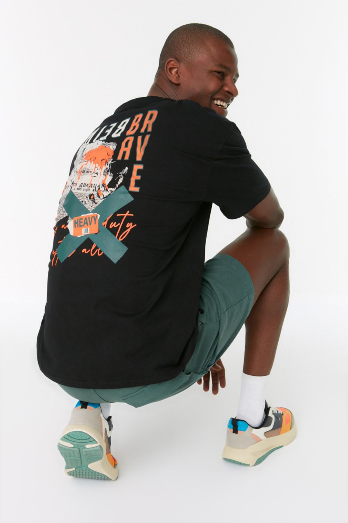 complete the look image