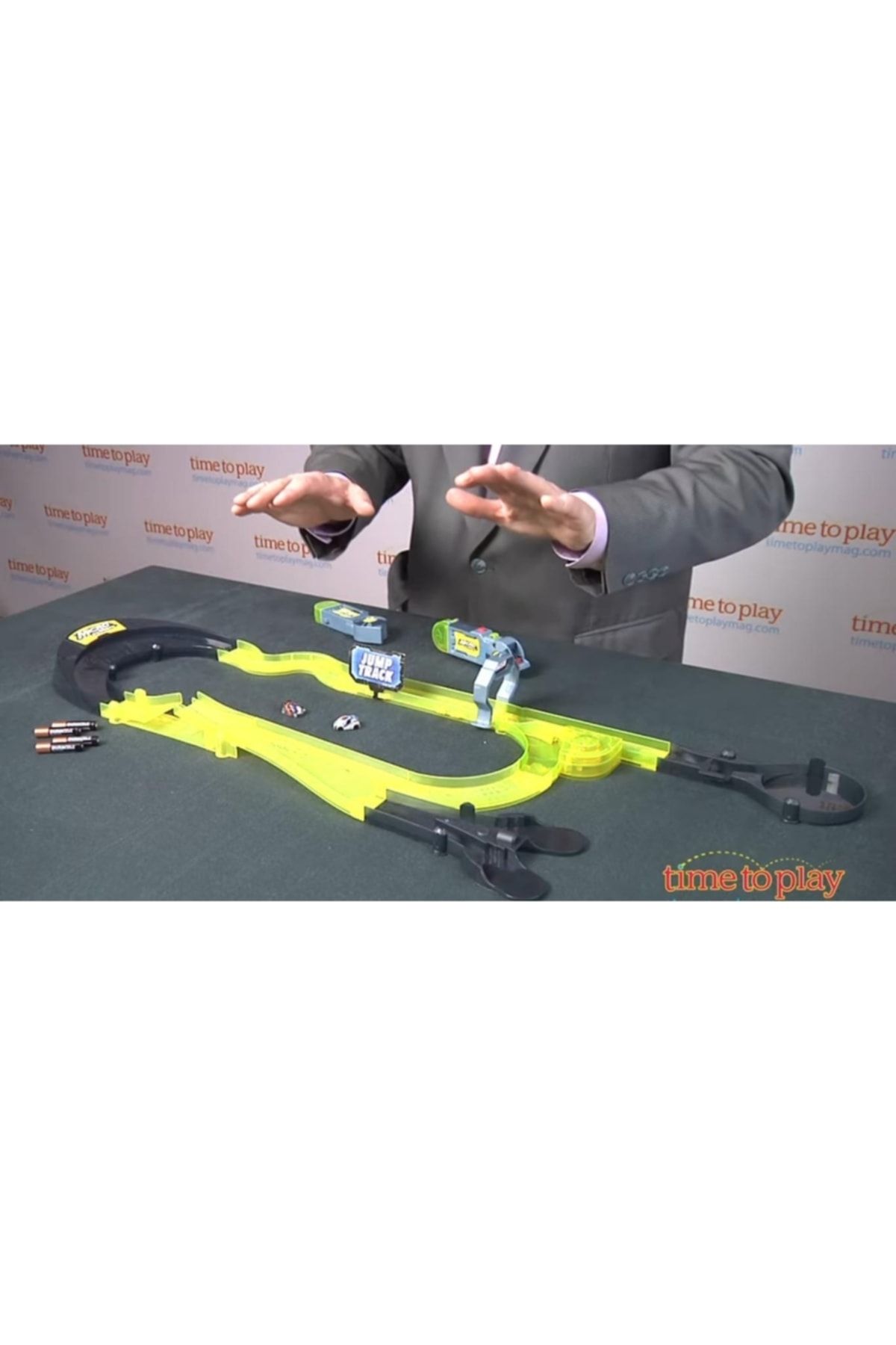 Micro chargers track top