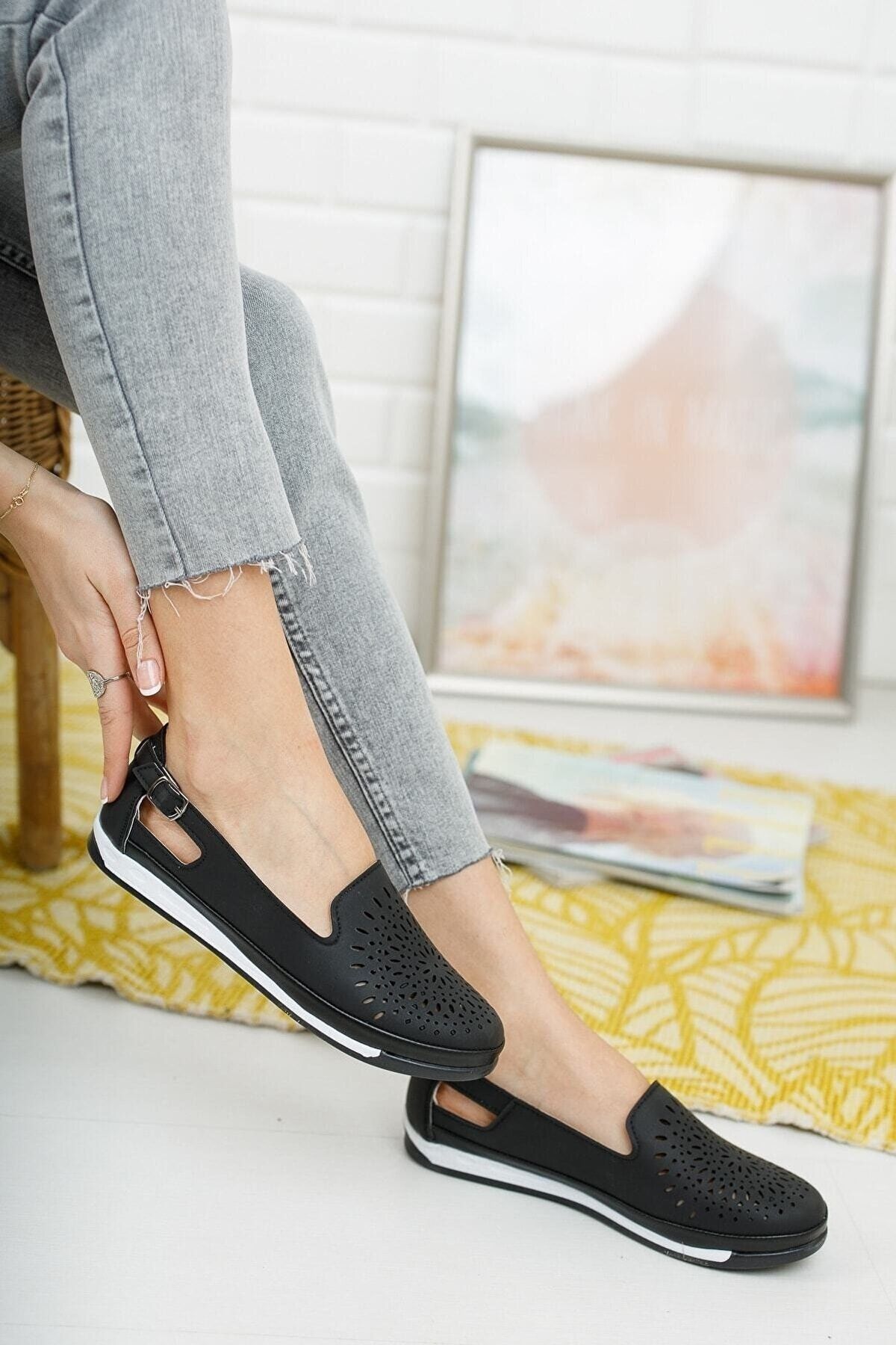 Women's laser deals cut shoes