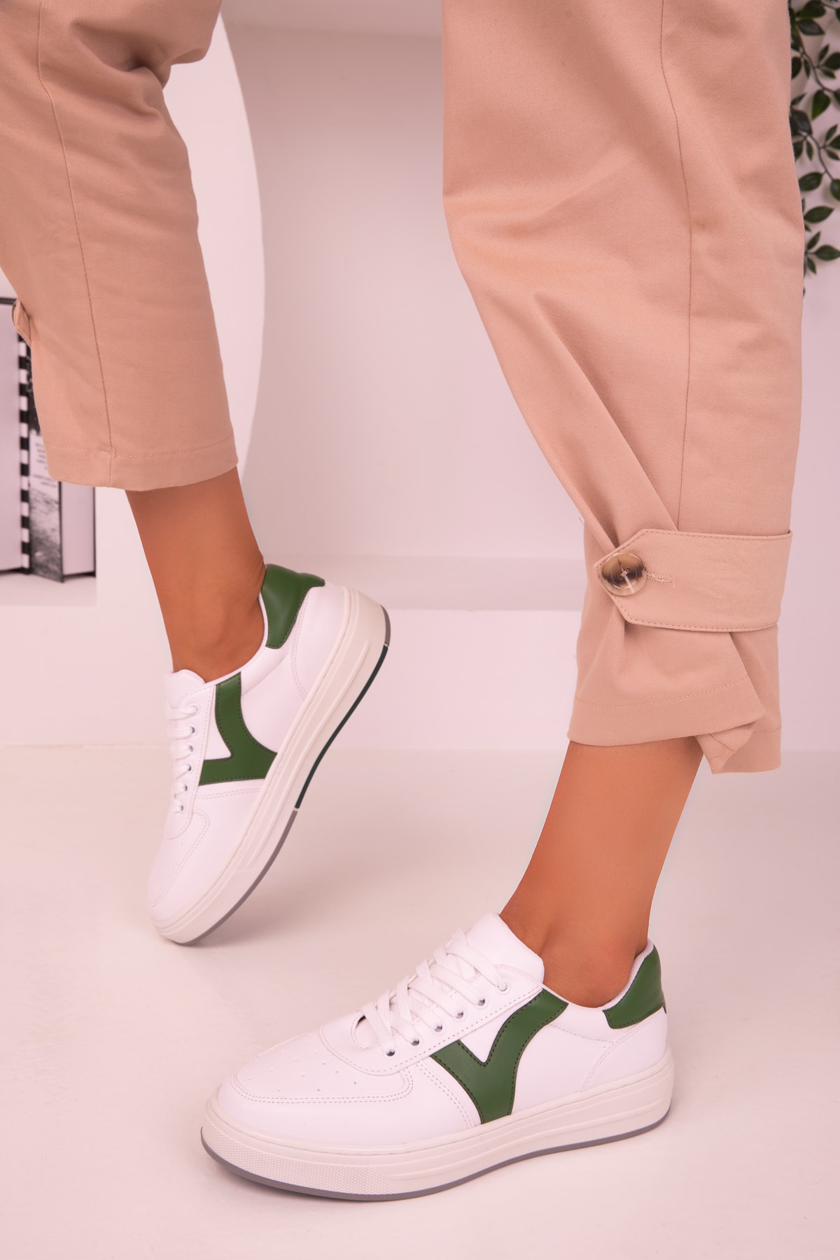 SOHO Beyaz-Yeşil Kadın Sneaker 17109 GU6531