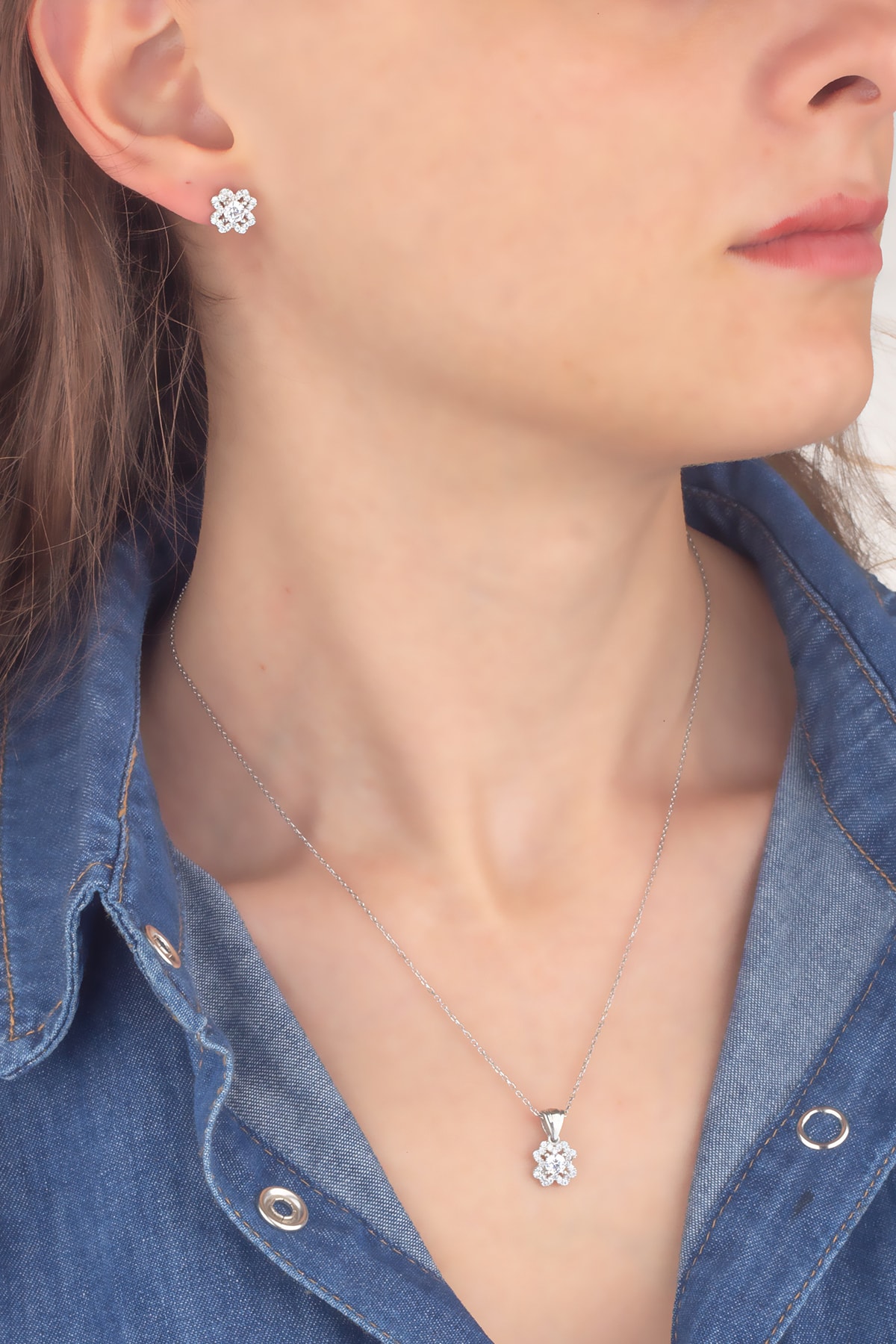 Miavi Silver 925 Ayar Gümüş Pırlanta Modeli Yonca Kolye Küpe Set