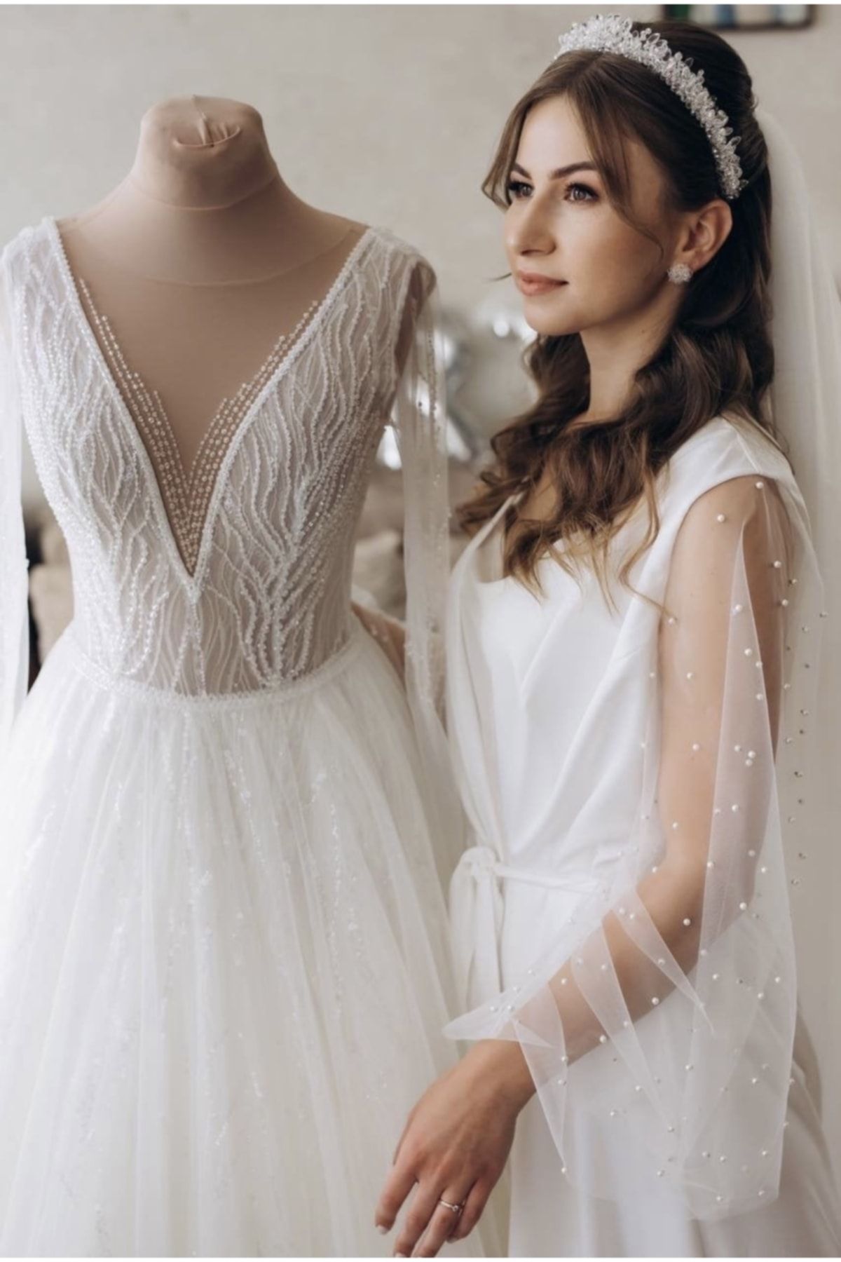 Before To Be Bride-Rochie scurtă din satin cu perle 2