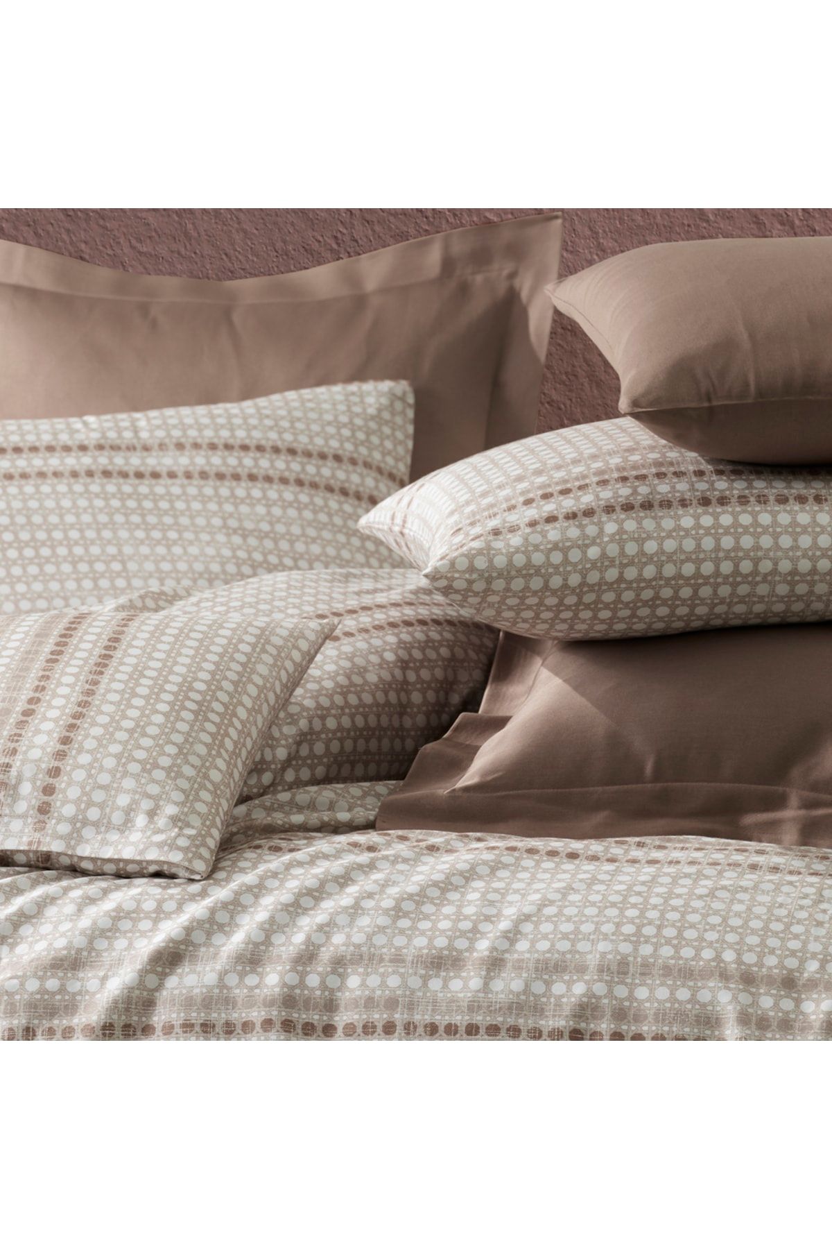 Home Harmony-Wicker Bedding Set 2