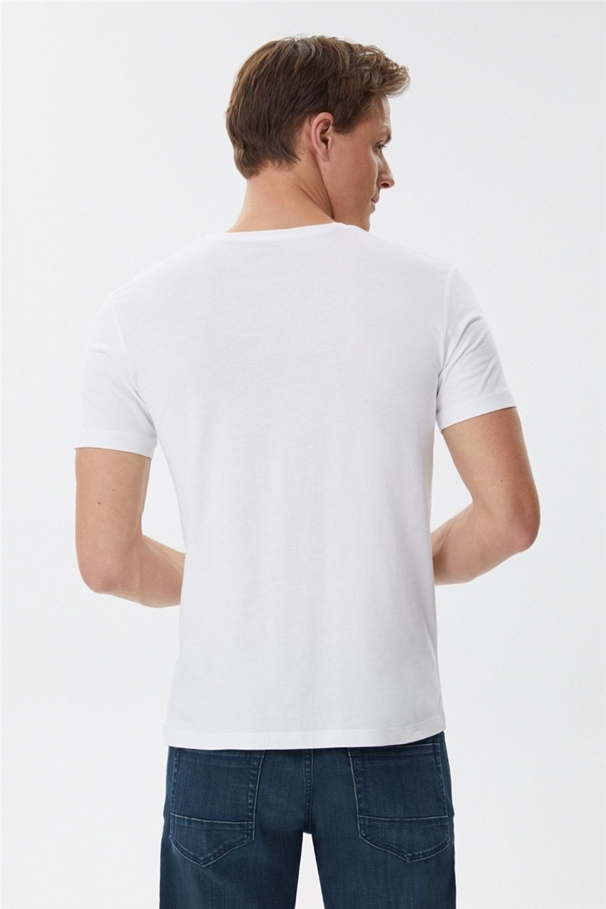 تی شرت سفید مردانه یقه واقعی Lee Cooper