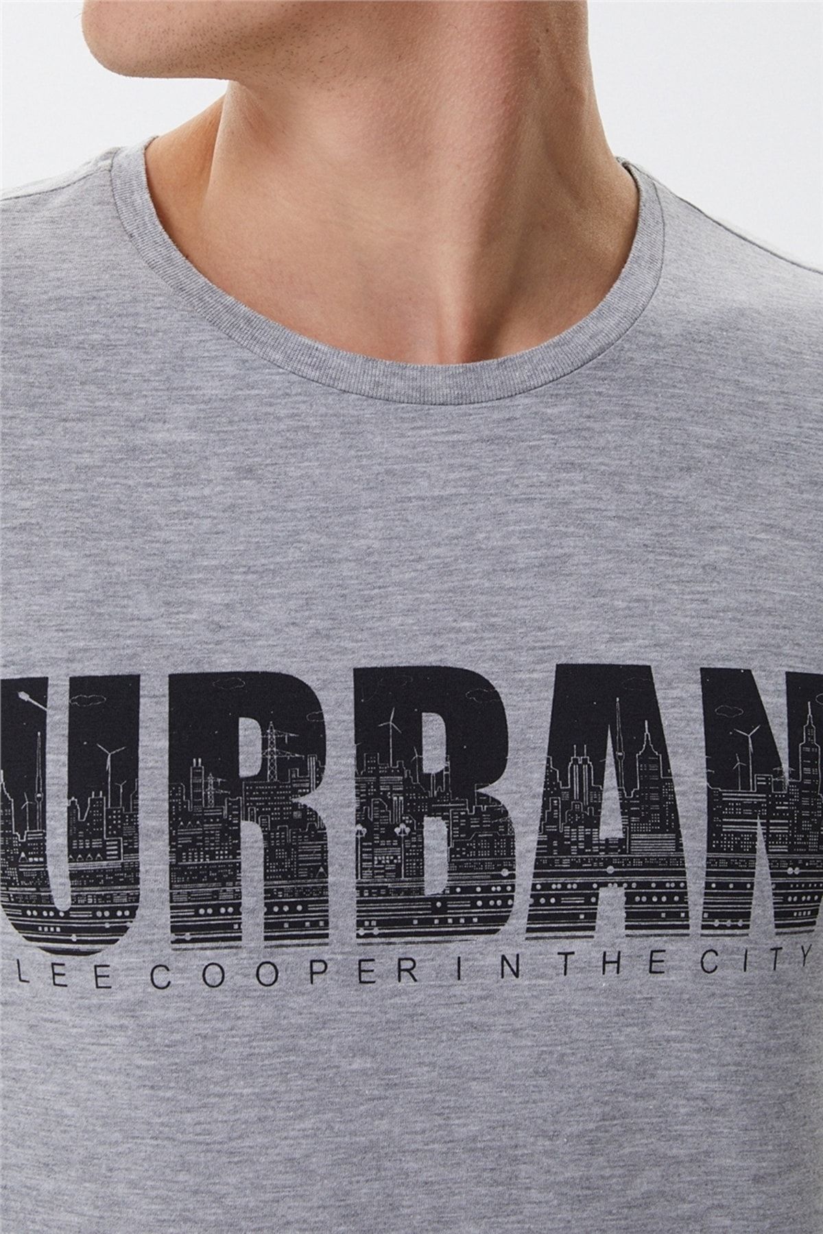 تی شرت خاکستری مردانه یقه برندون Lee Cooper