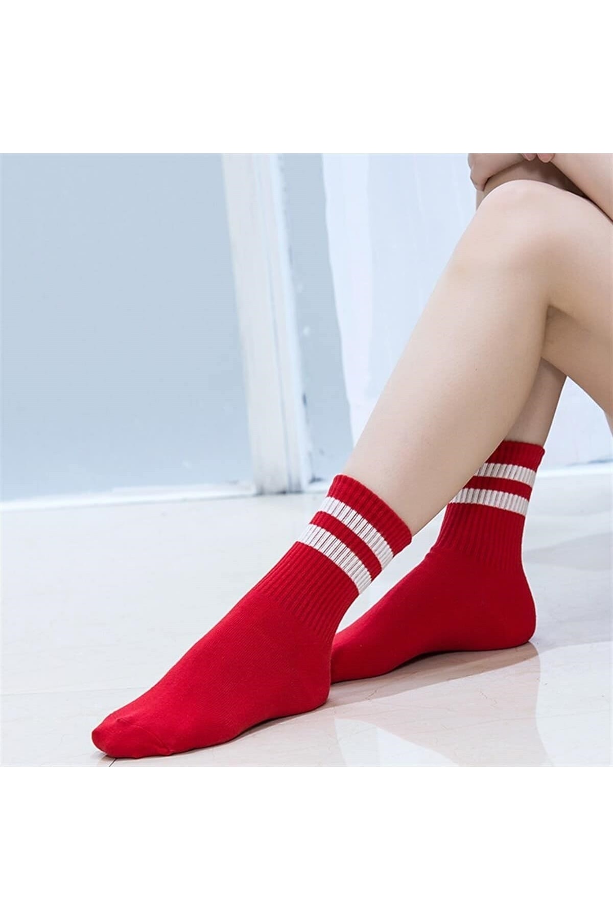 Bad Habit Socks Beyaz Çizgili Kırmızı Tenis Çorap