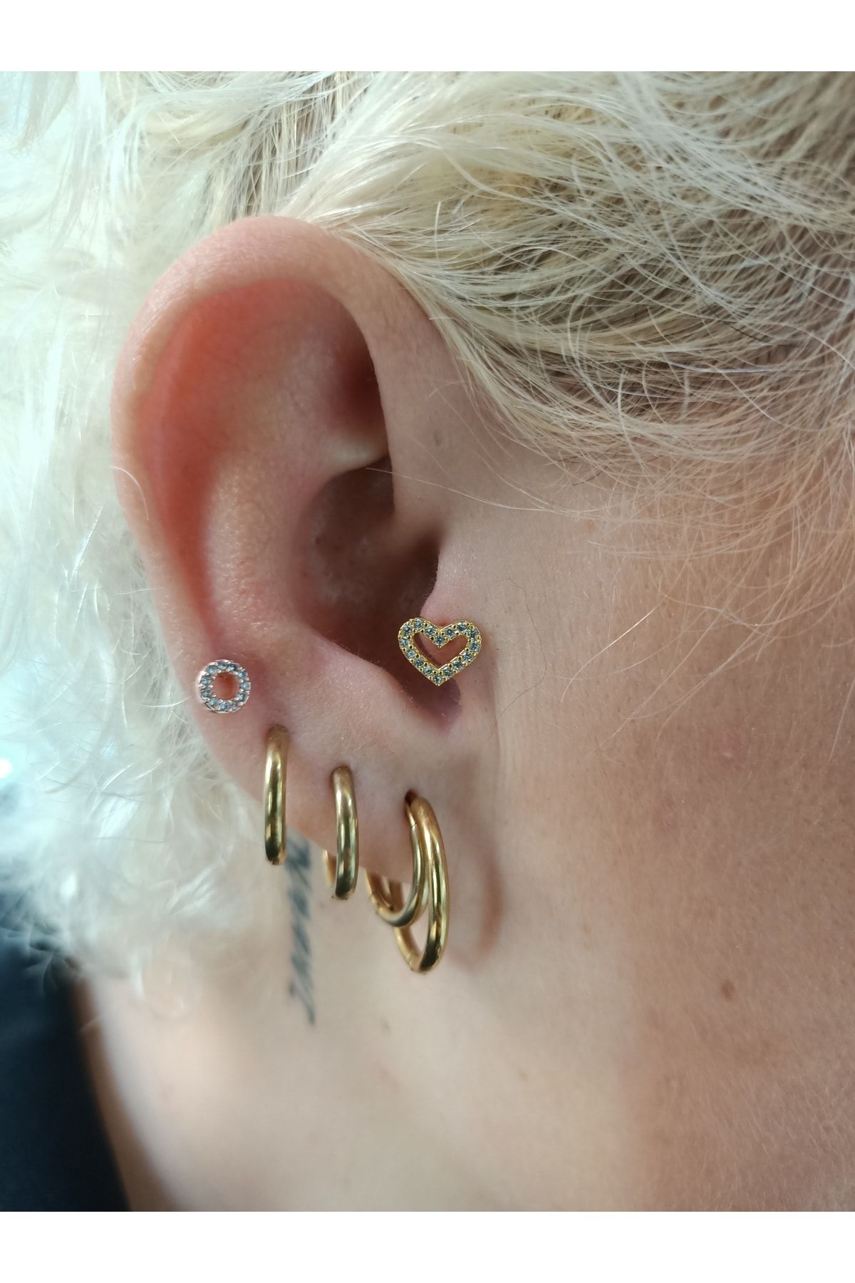 GOLD RENK Kalp Tragus HELİX LOBE UYUMLU Piercing