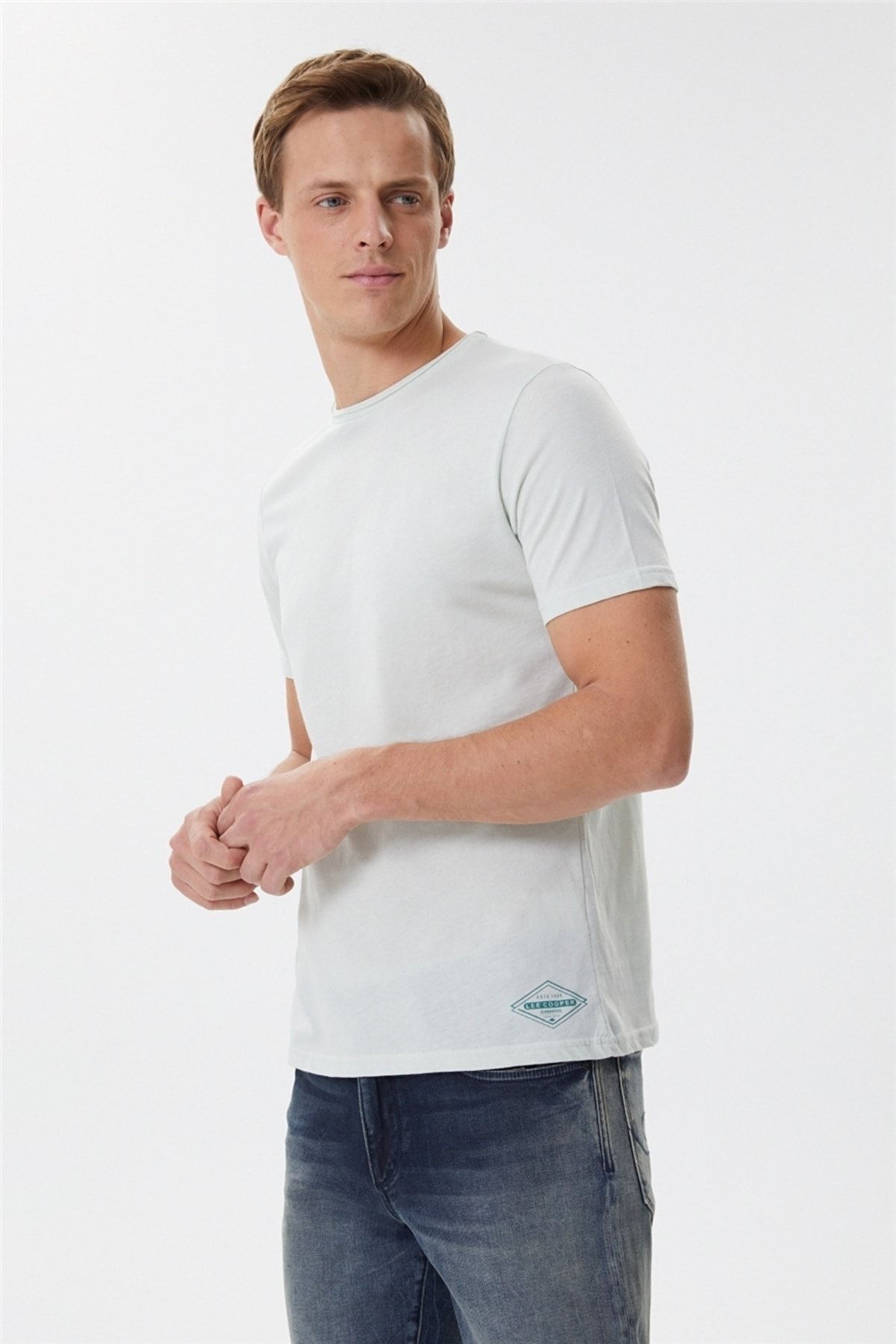 تی شرت سبز مردانه گائل که یقه Lee Cooper