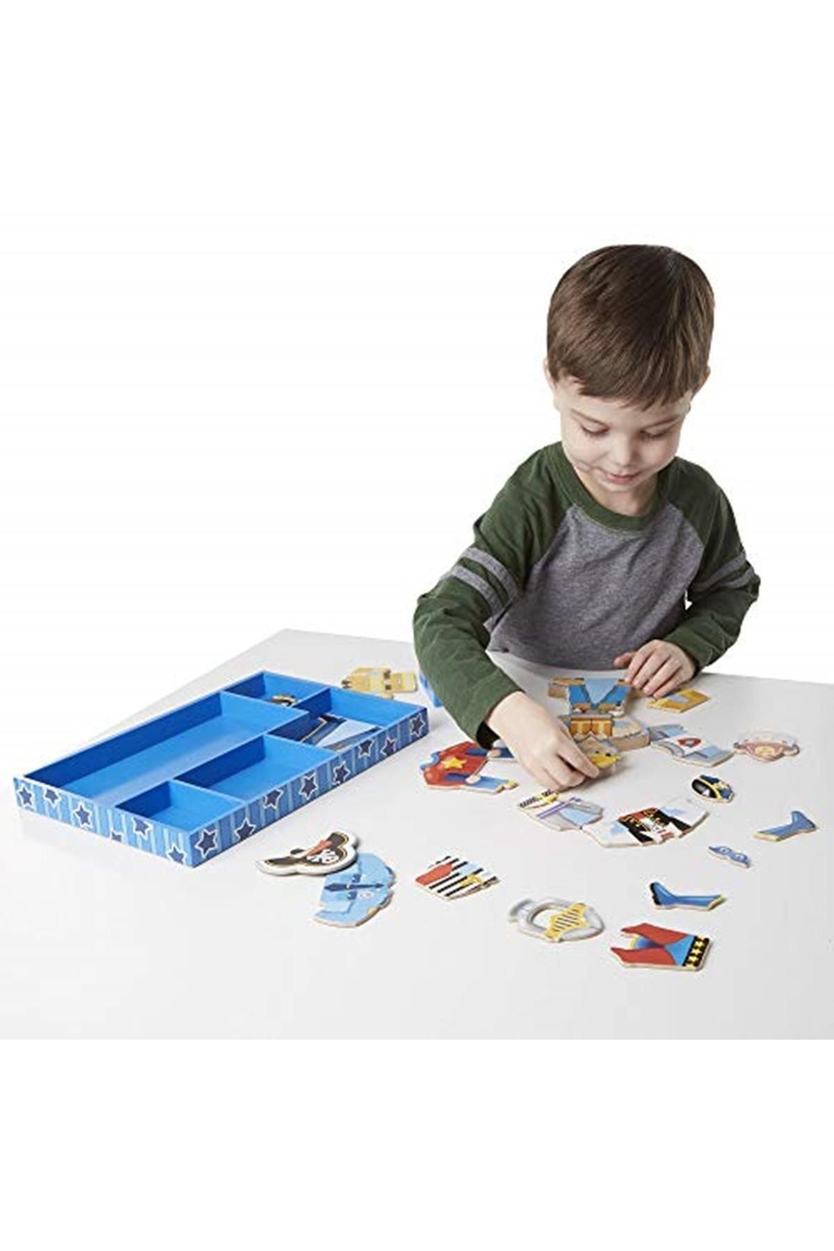 اسباب بازی های چوبی مردانه و زنانه Melissa Doug لباس آهنربای Melissa & Doug