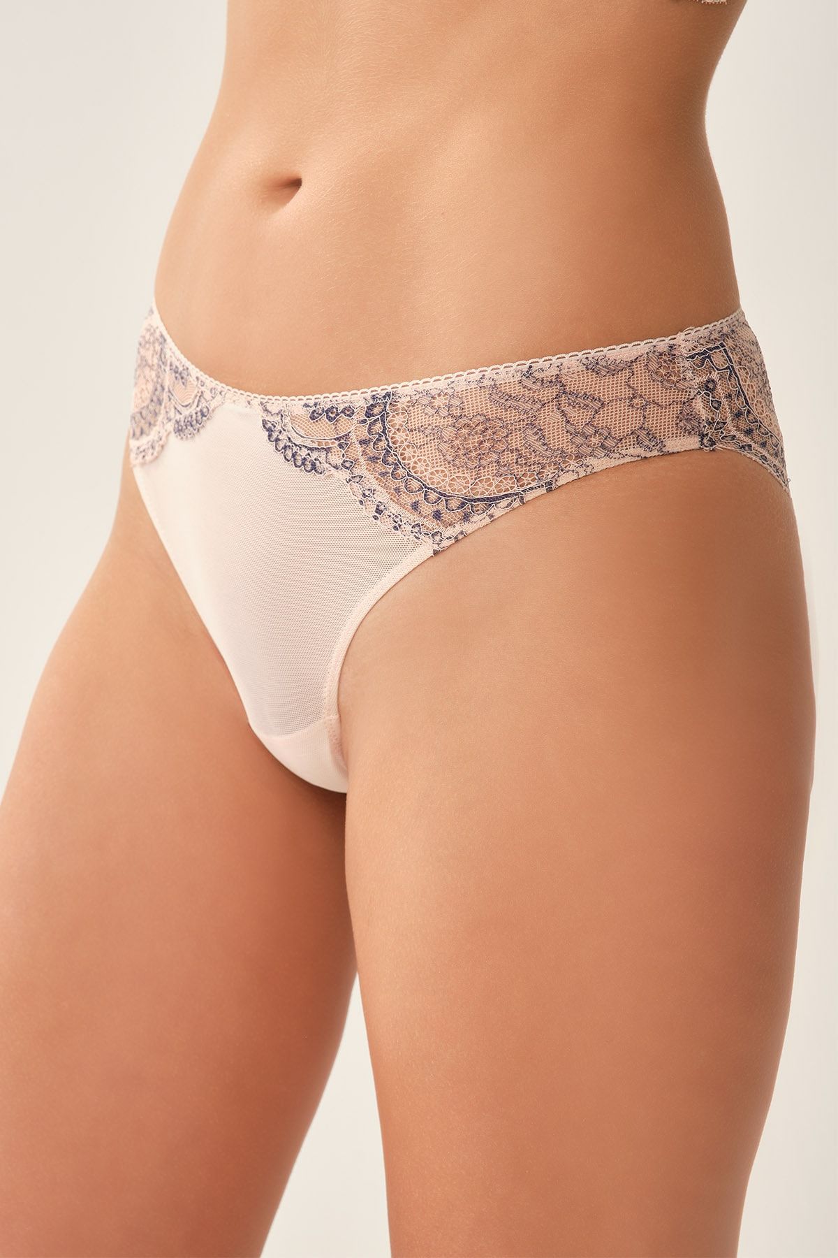 Dagi-Pink Slip Set 4