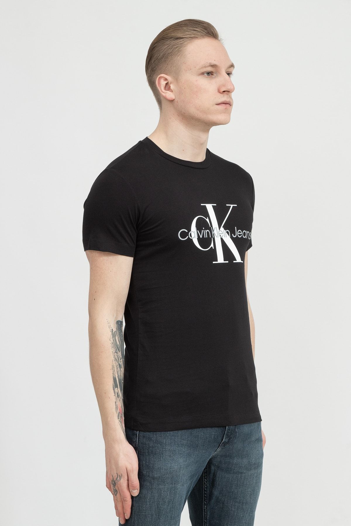 Calvin Klein Core Monogram Slim mit Tee Herren-T-Shirt Trendyol Rundhalsausschnittj30j320935 