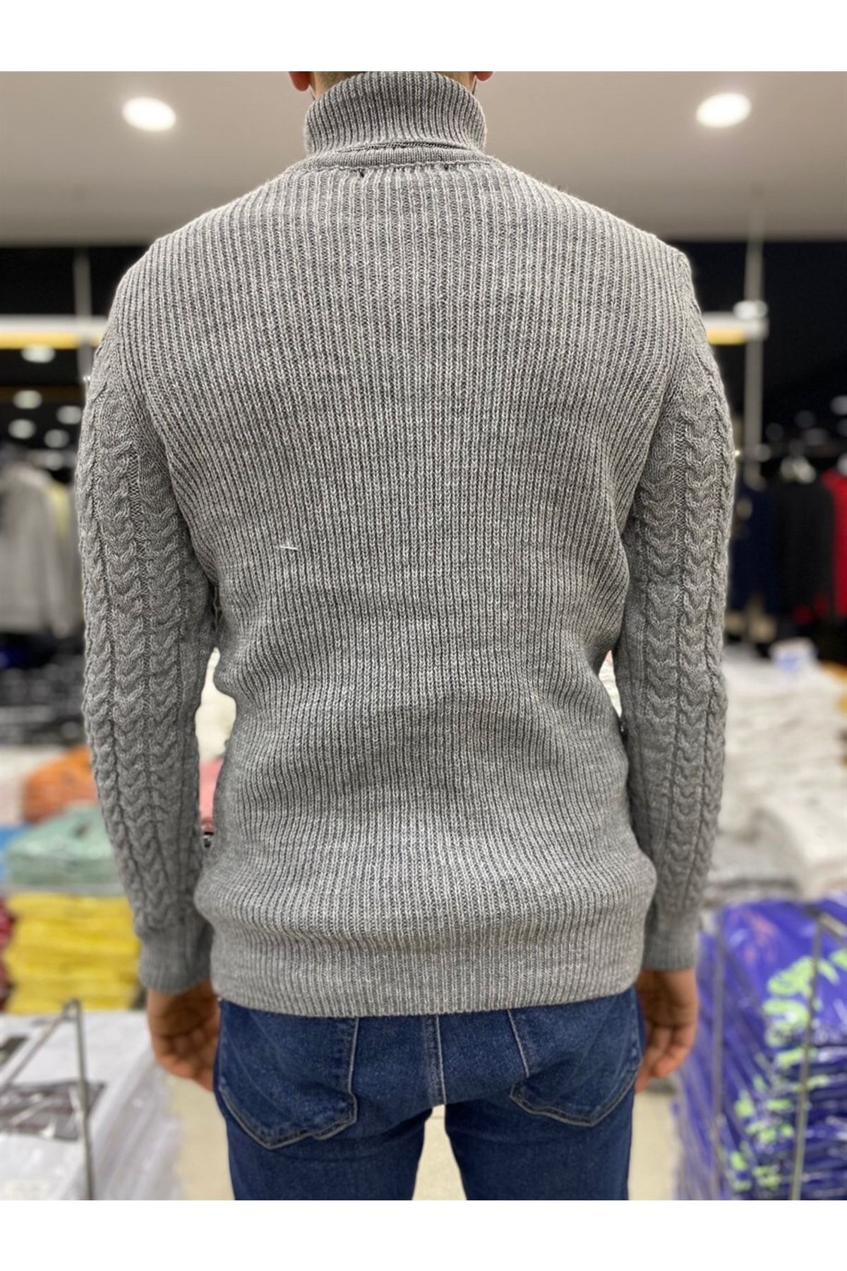 Dark gray store turtleneck sweater