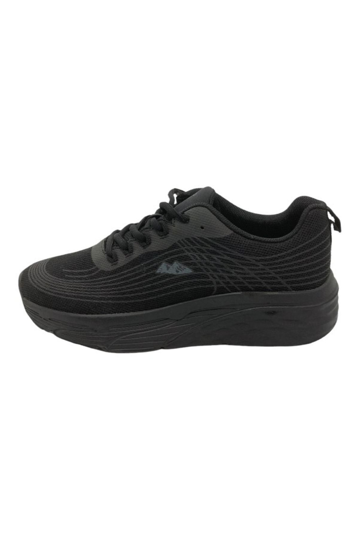 Z black online sports shoes