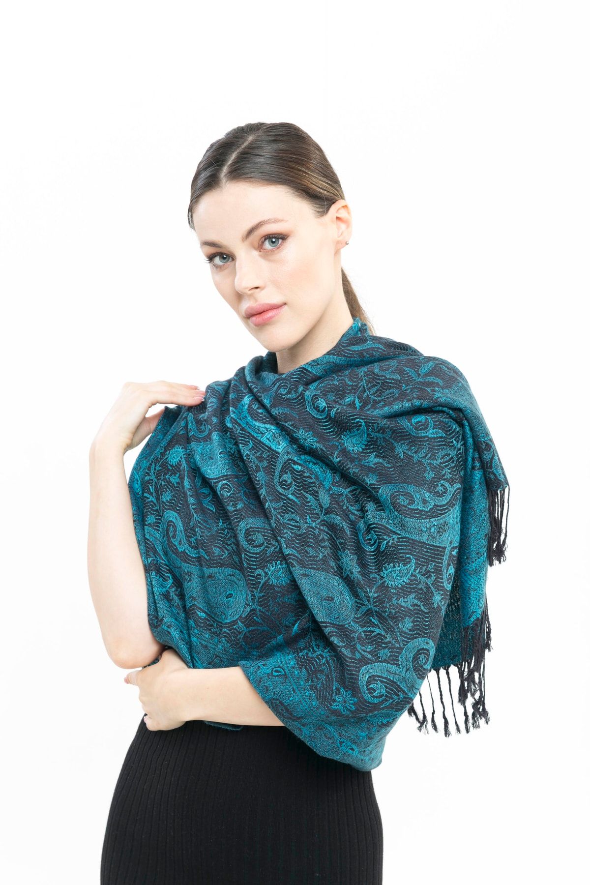 K&B PASHMINA-Cashmere Shawl |   Black Blue |   Does Not Contain Polyester |   Good Quality and Stylish Design 4