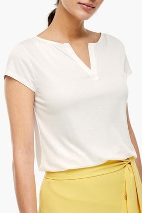Kadın V Yaka Saten Detaylı Beyaz Bluz TYC00408010237