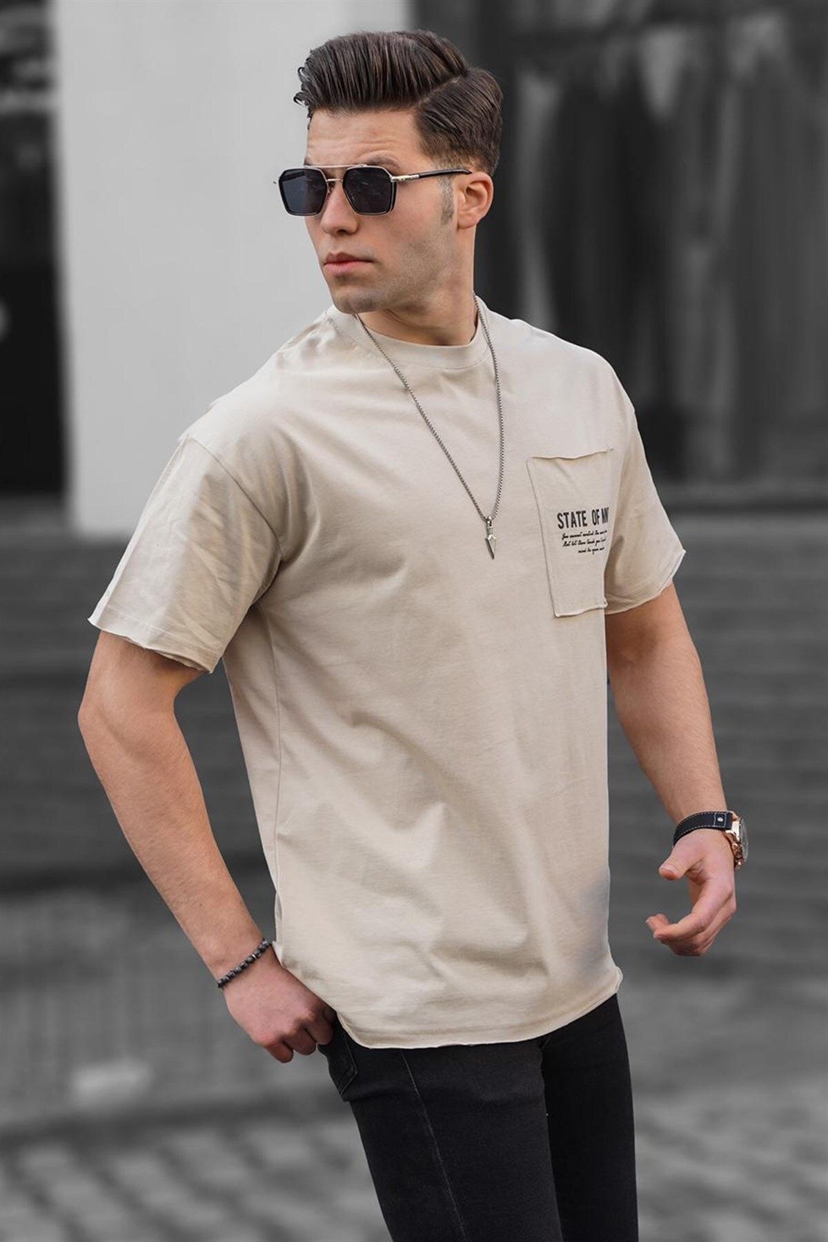 تی شرت یقه گرد طرح چاپی مدل جیب دار آستین کوتاه مردانه مدمکست Madmext (برند ترکیه)