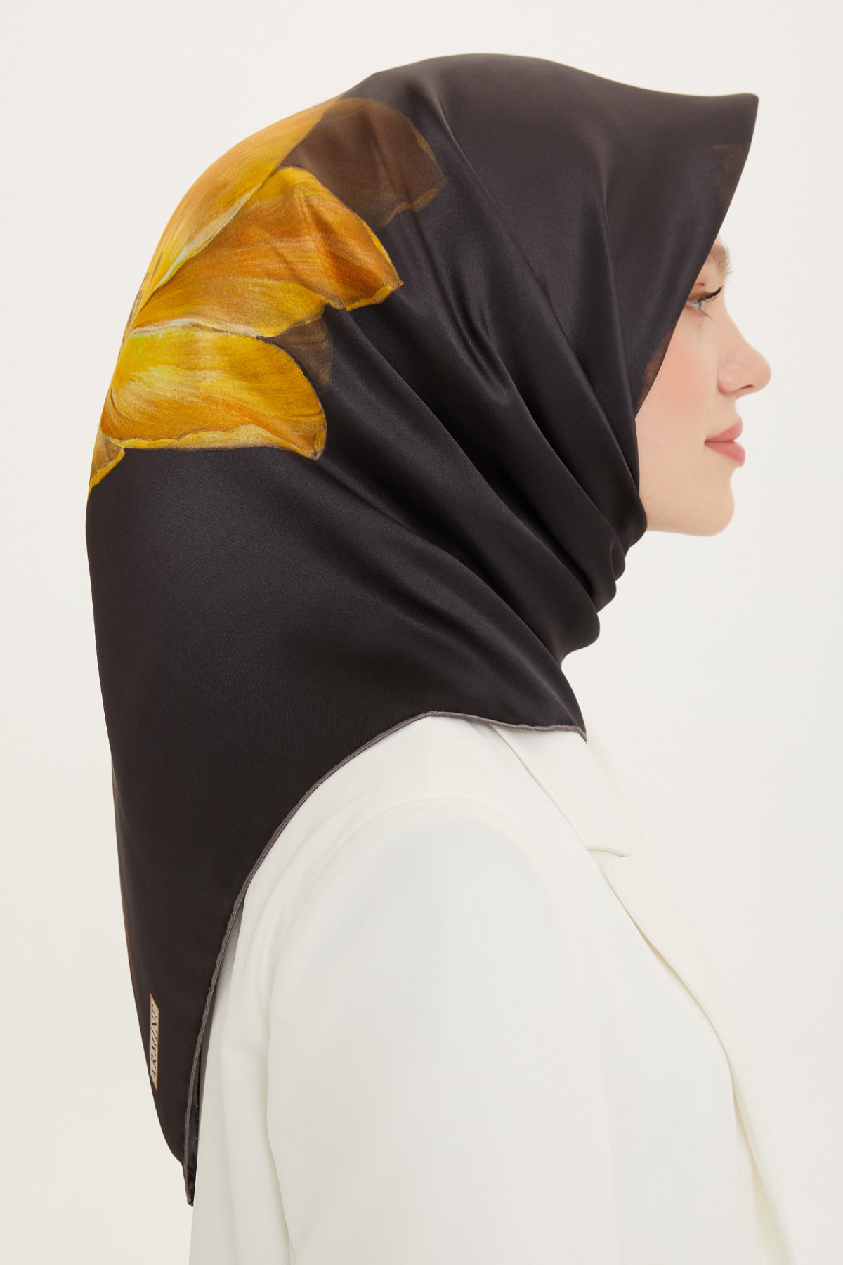 روسری زنانه آرمینه | E22YA8737D02 Armine - Image 3