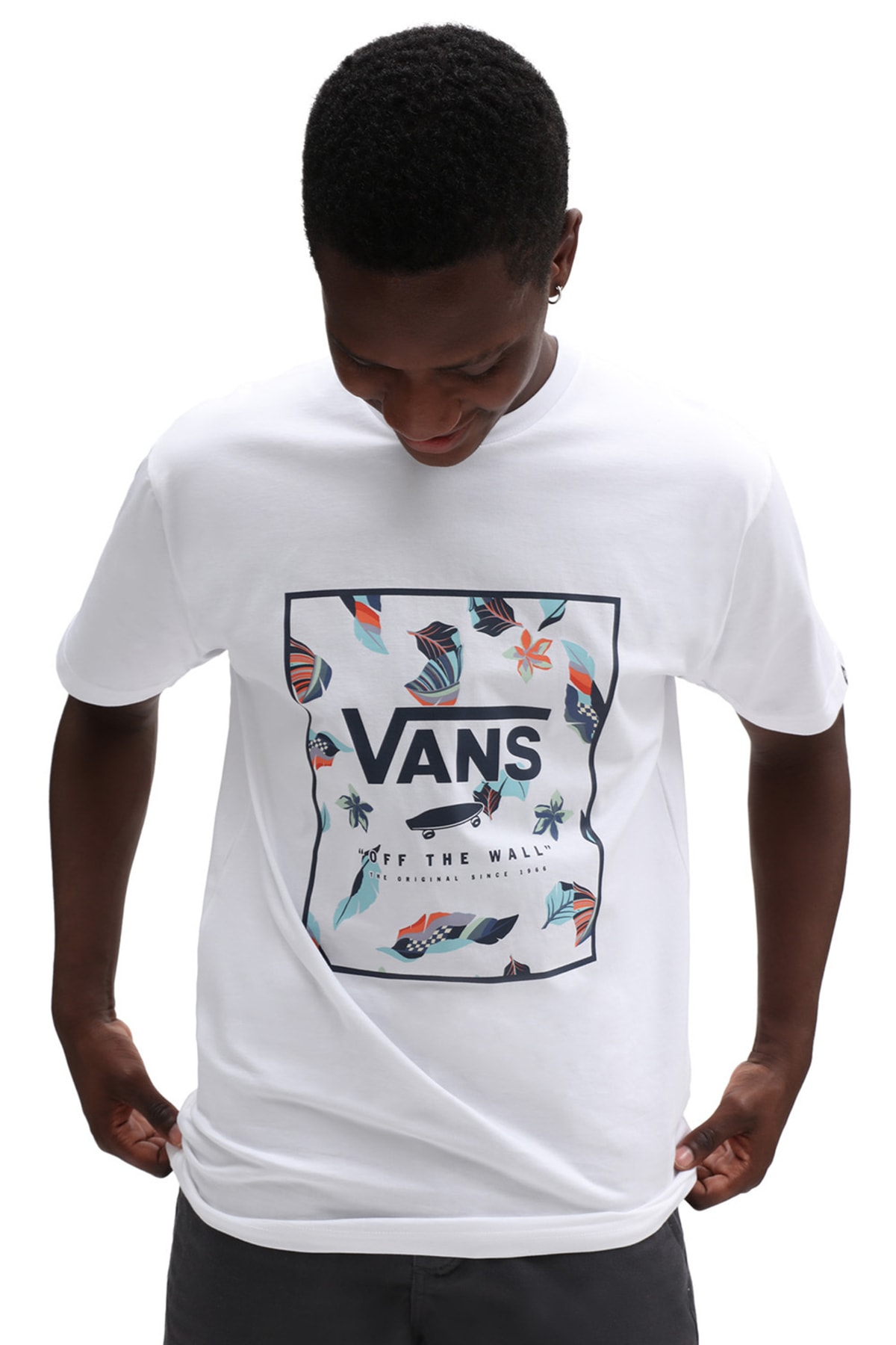 تی شرت سفید یقه خدمه طرح چاپی مدل گرافیکی آستین کوتاه مردانه ونس Vans (برند آمریکا)