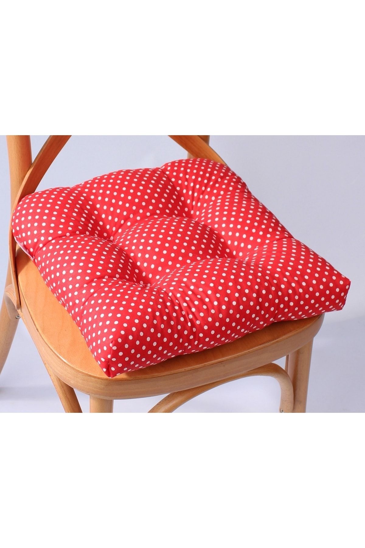 Polka dot chair cushions deals