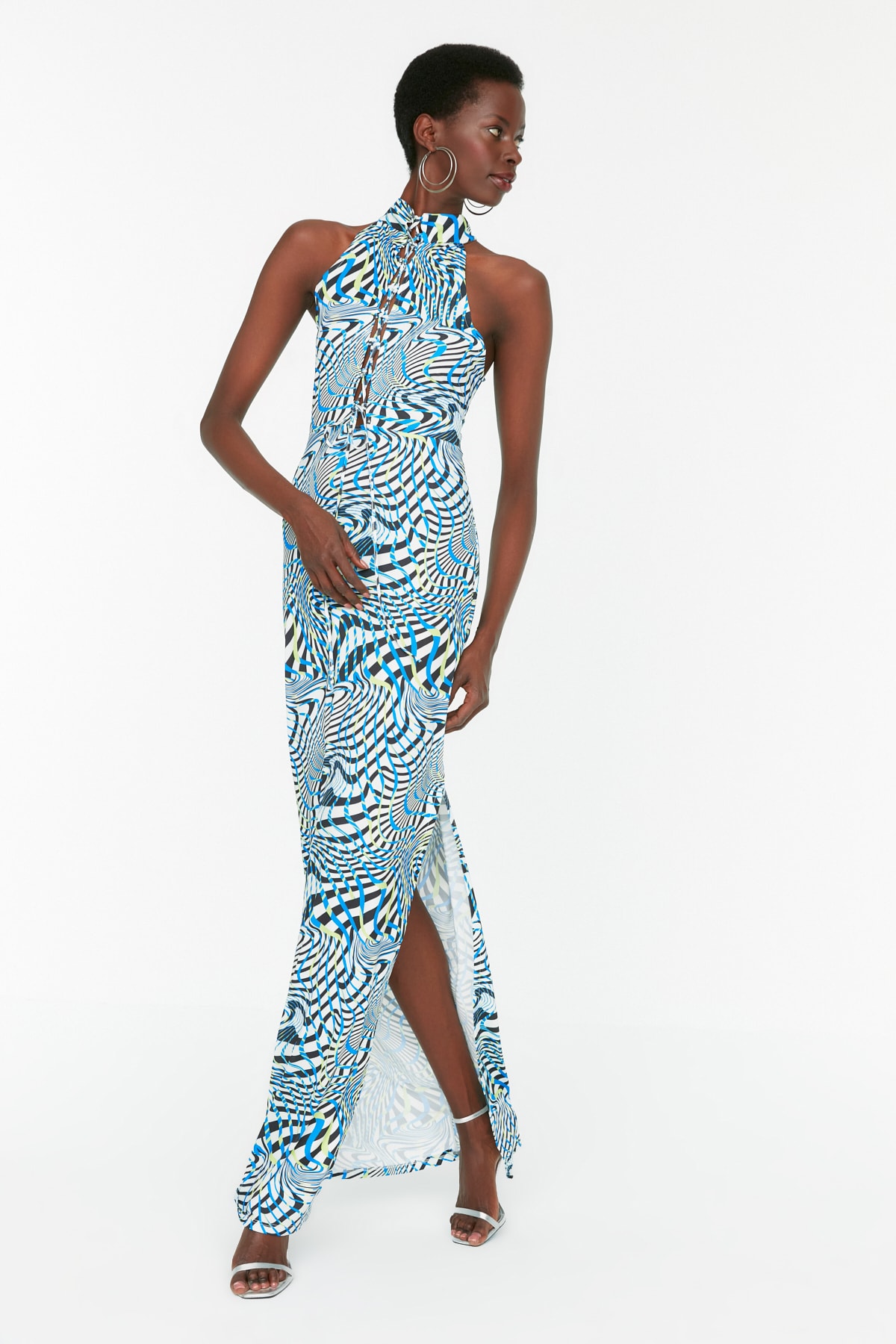 Trendyol Collection Abendkleid & Abschlusskleid Mehrfarbig Shift Fast ausverkauft