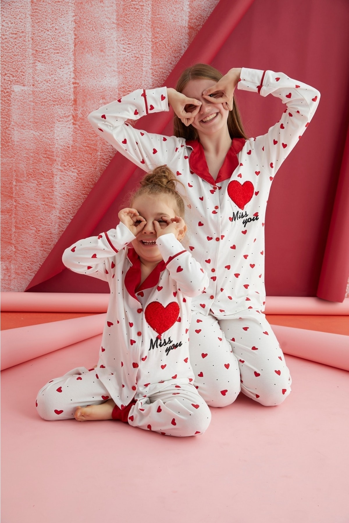 Roya Kadın Düğmeli Kalpli Pijama