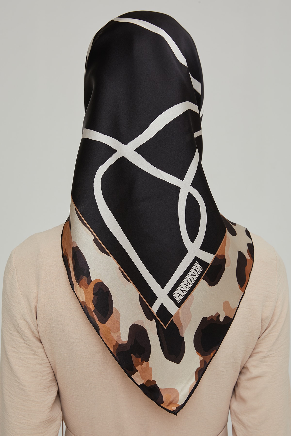 روسری زنانه آرمینه | E21KA8653D04 Armine - Image 5