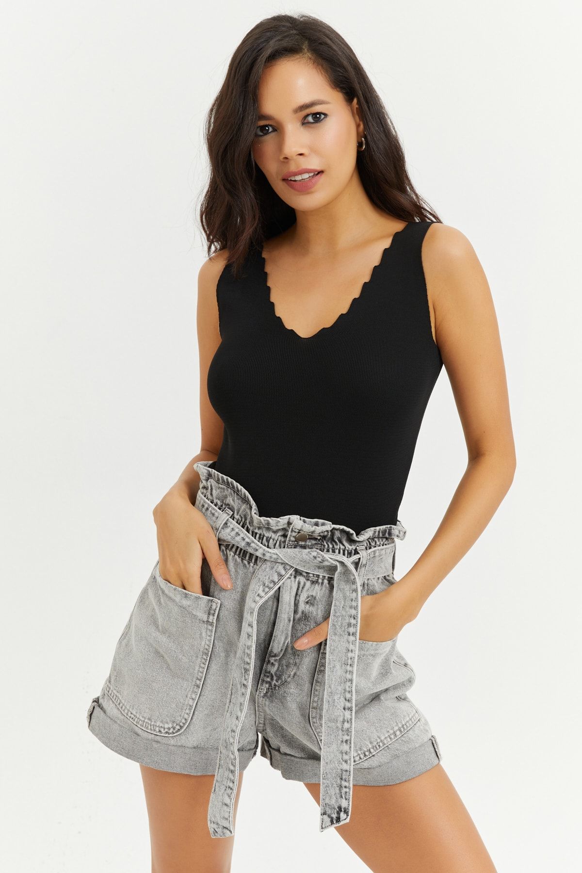 Cool & Sexy-Schwarze Strickbluse mit Leiterkragen für Damen YV83 4