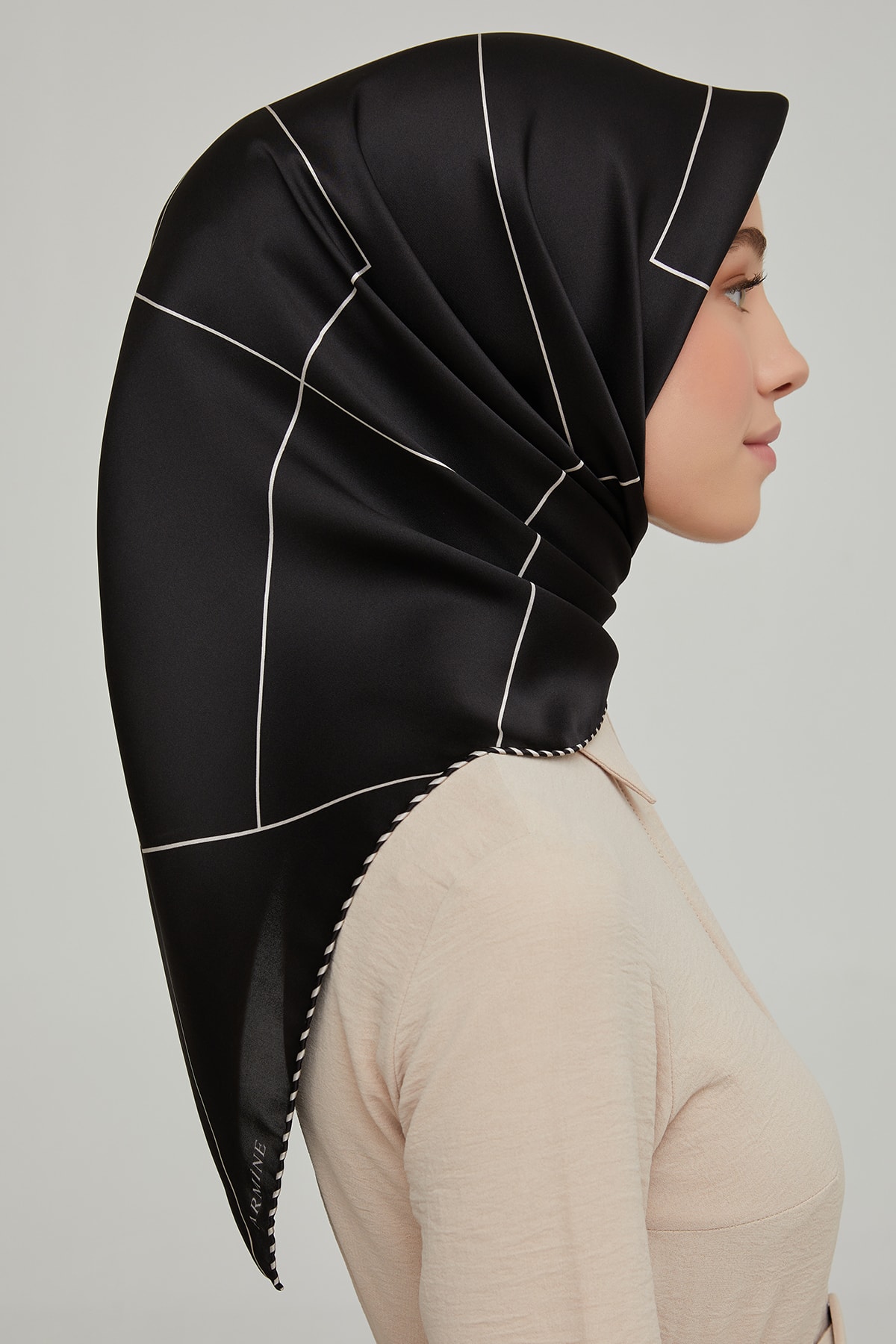 روسری زنانه آرمینه | E21KA8655D03 Armine - Image 3