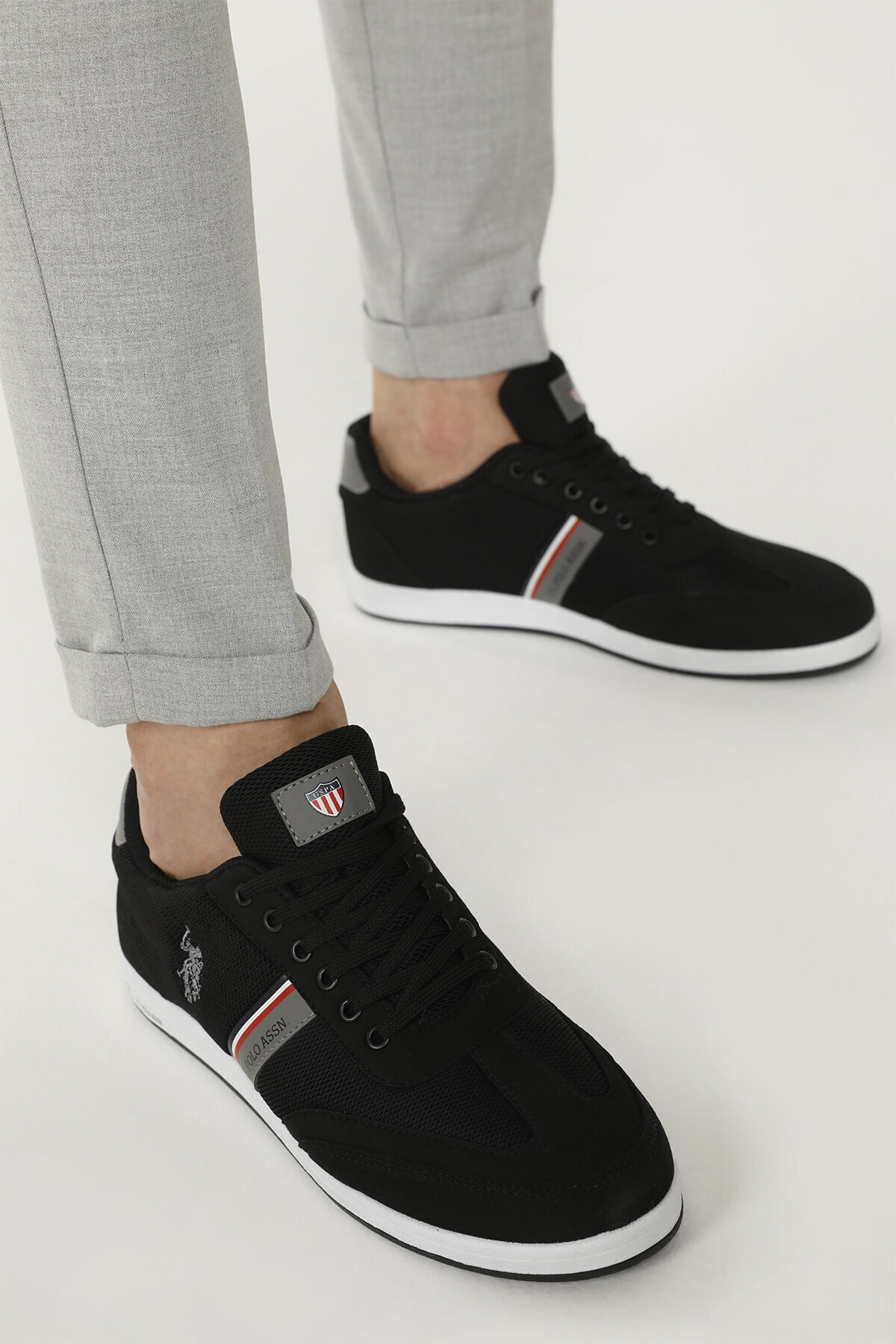 یو اس پولو کفش ورزشی مردانه مشکی - مدل مربعی