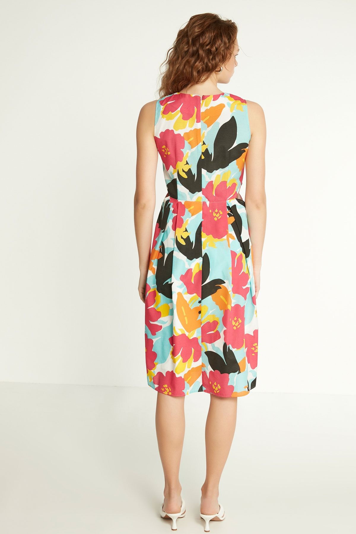Vitrin Kleid Blau Skater