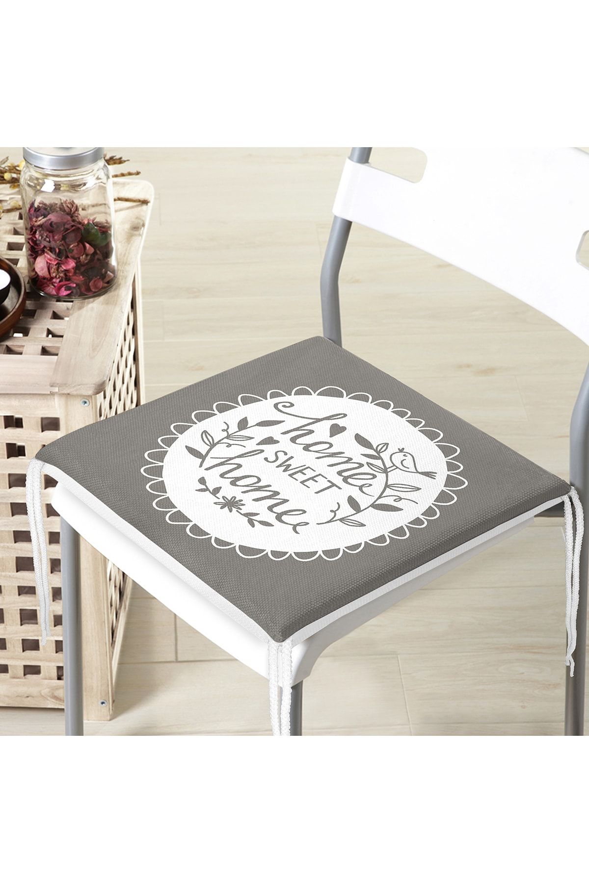 Realhomes-Home Sweet Home Digital Printed Zippered Chair Cushion 4