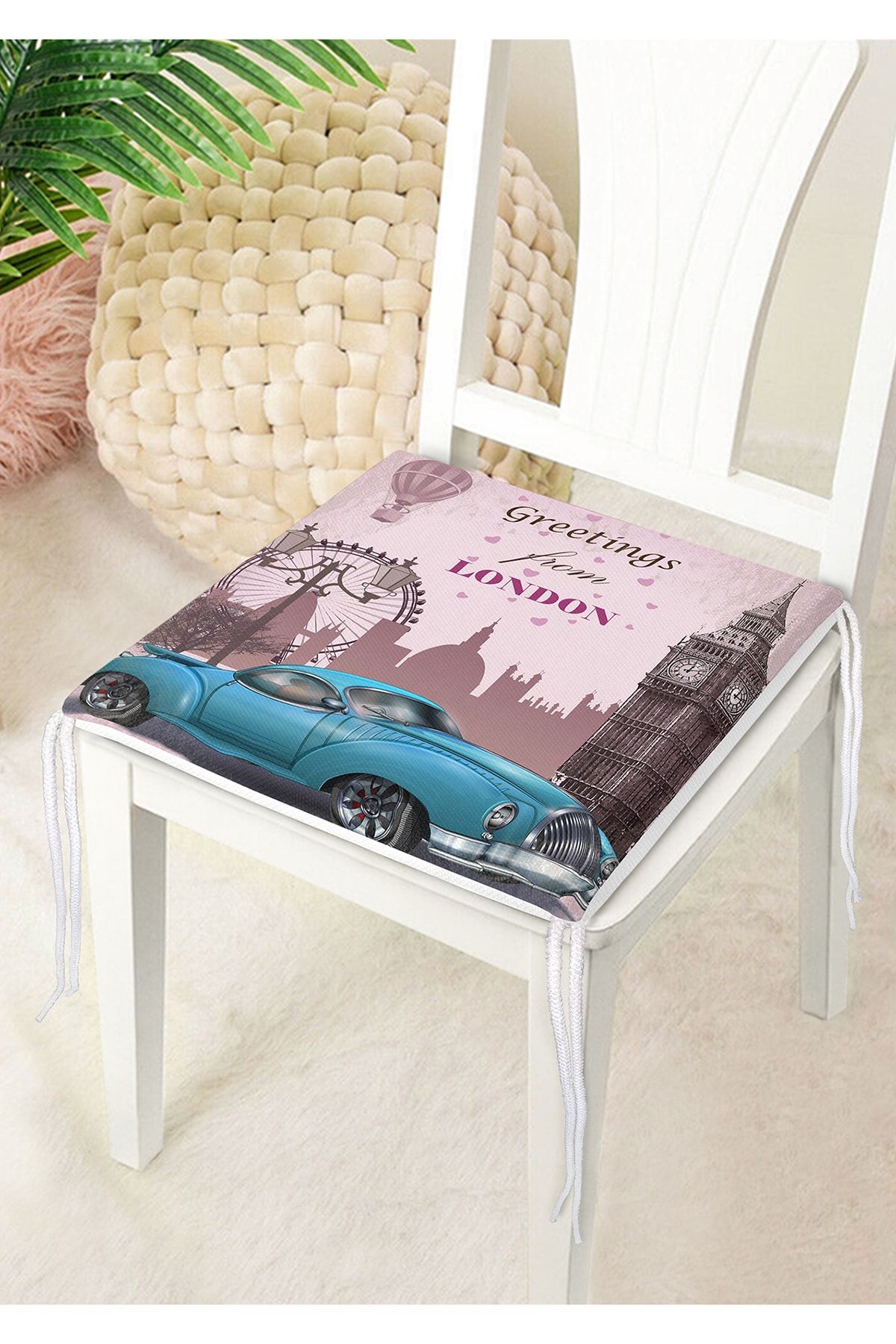 Realhomes-London Car Digital Printed Zippered Chair Cushion 4