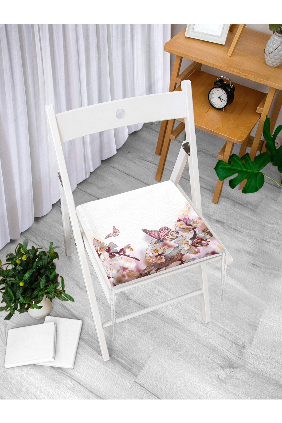 Realhomes-Modern Butterfly Digital Printed Zippered Chair Cushion 3