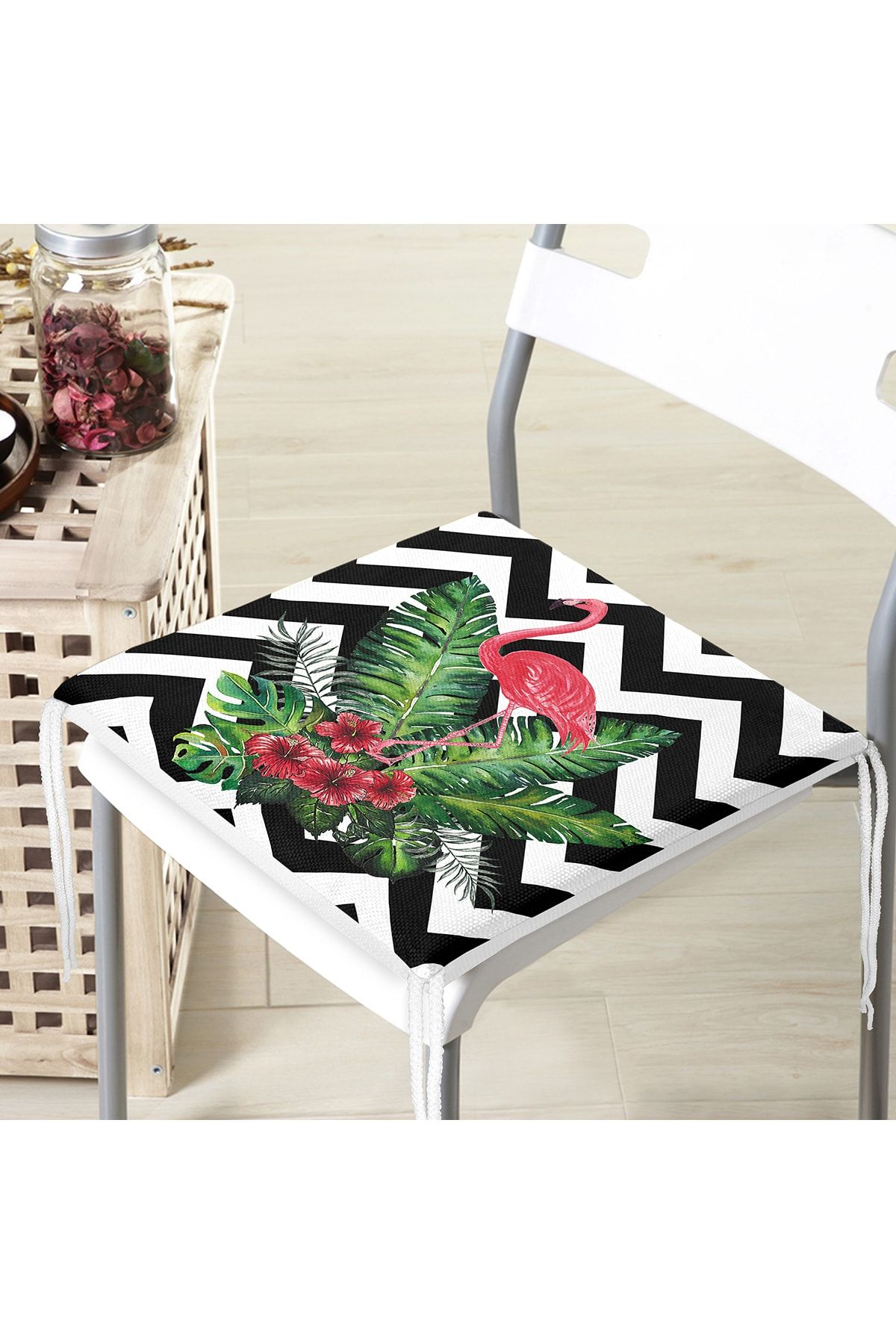 Realhomes-Modern Zippered Chair Cushion with Flamingo and Leaves Design on Zigzag Floor 4