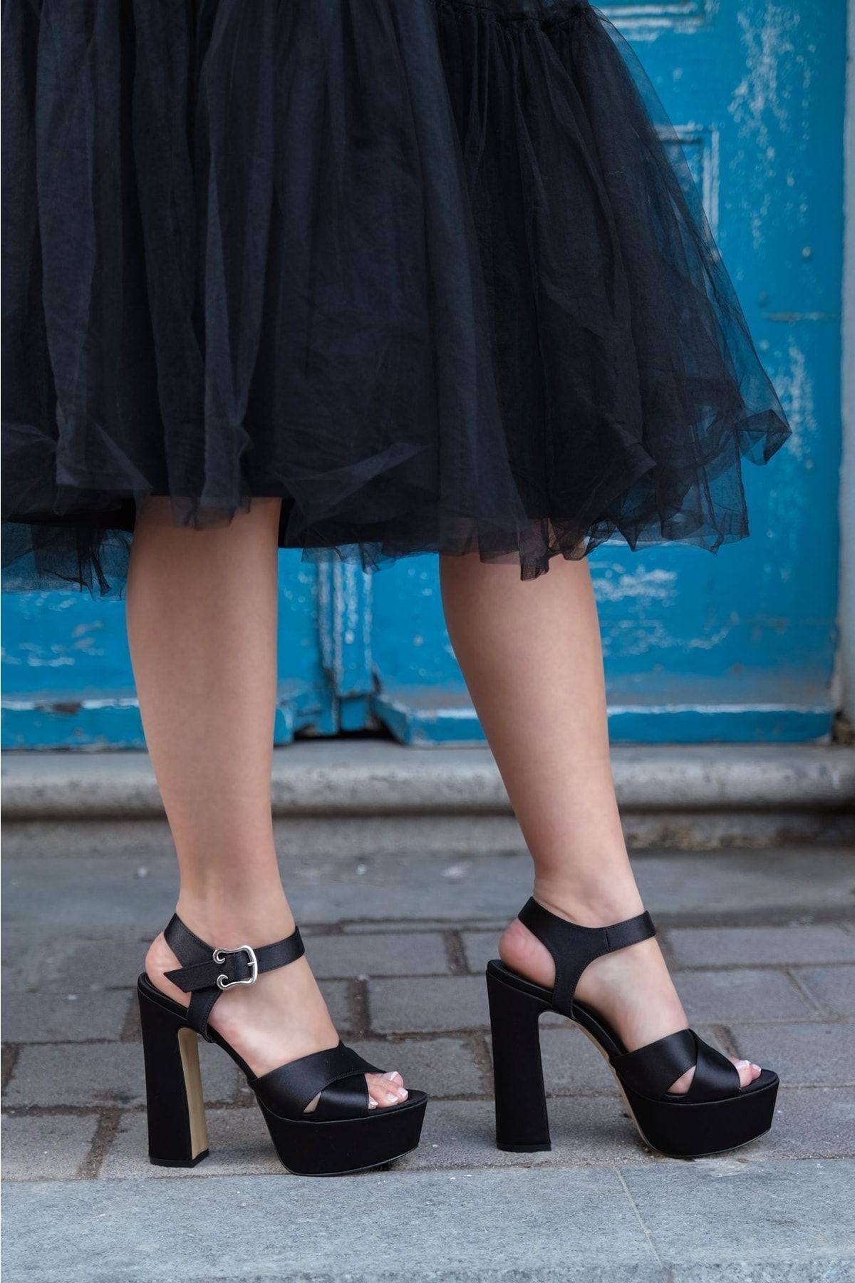 Black platform evening best sale shoes